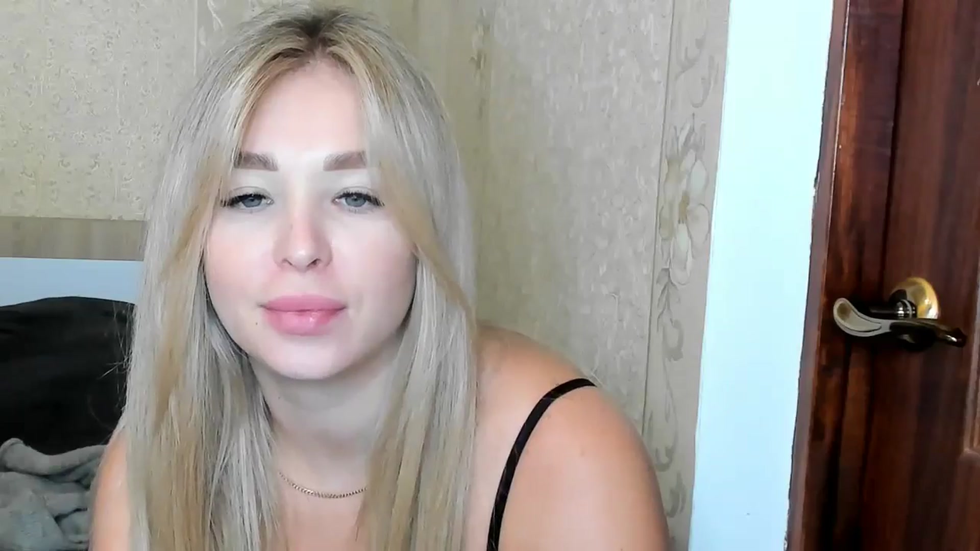 Gallery image thumbnail from MerlinStoun's myfreecams stream on, 11/11/2024, 10:01 image 6 of 20