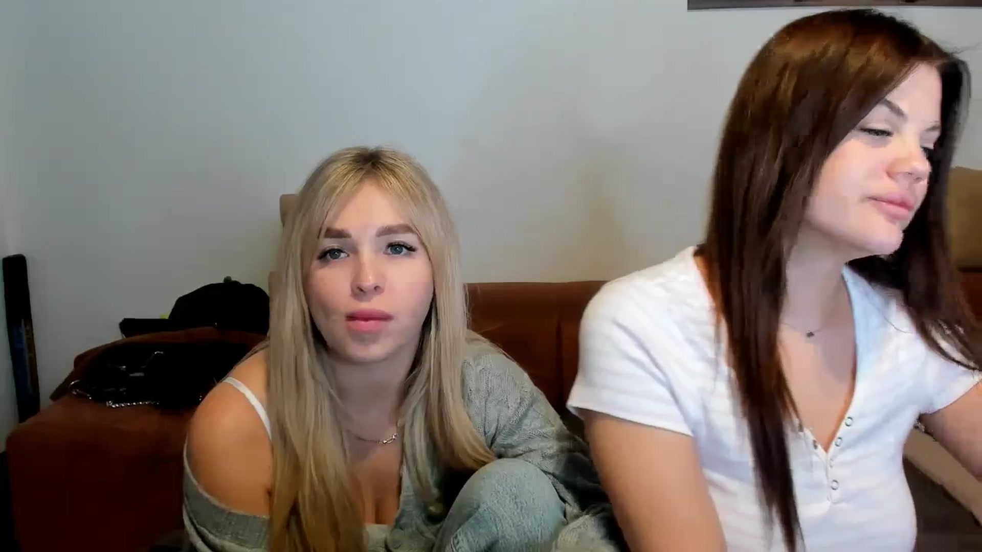 Gallery image thumbnail from MerlinStoun's myfreecams stream on, 11/12/2024, 09:37 image 13 of 20