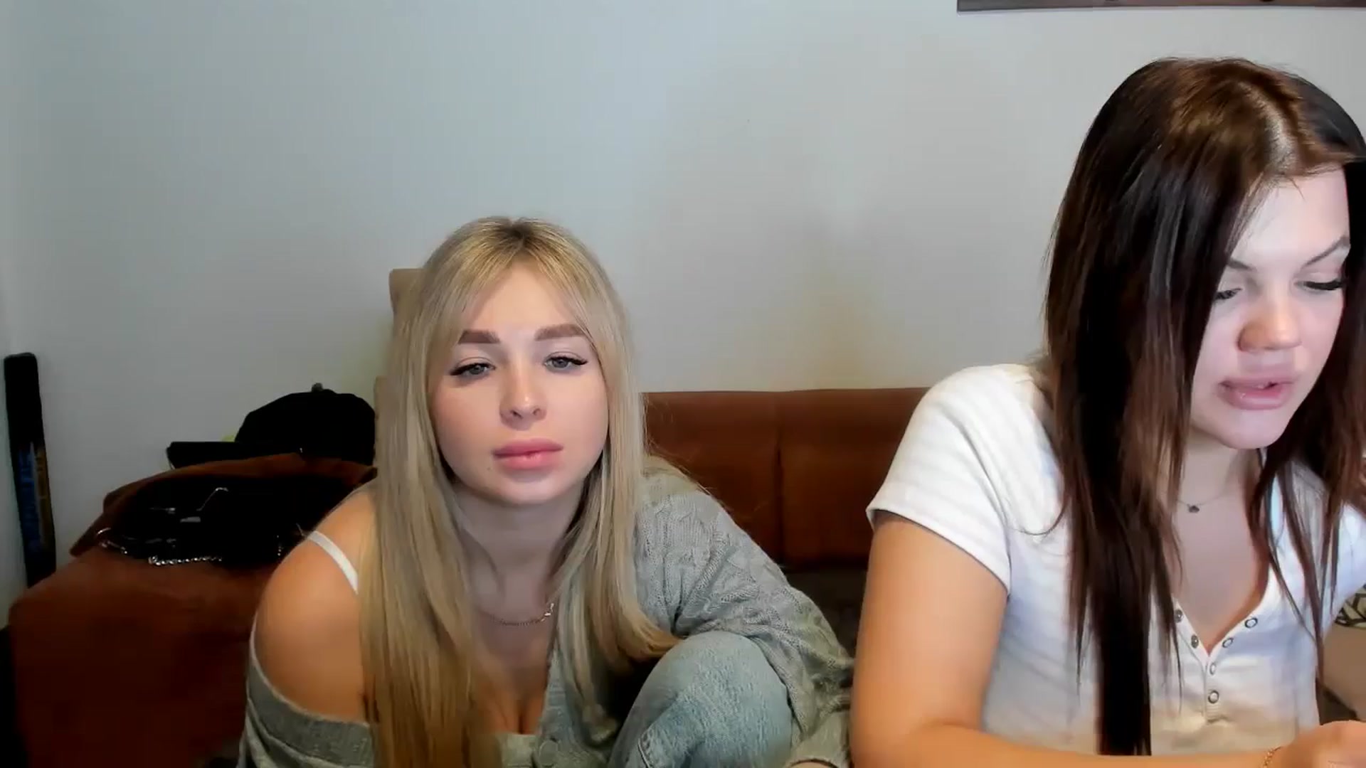 Gallery image thumbnail from MerlinStoun's myfreecams stream on, 11/12/2024, 09:37 image 14 of 20