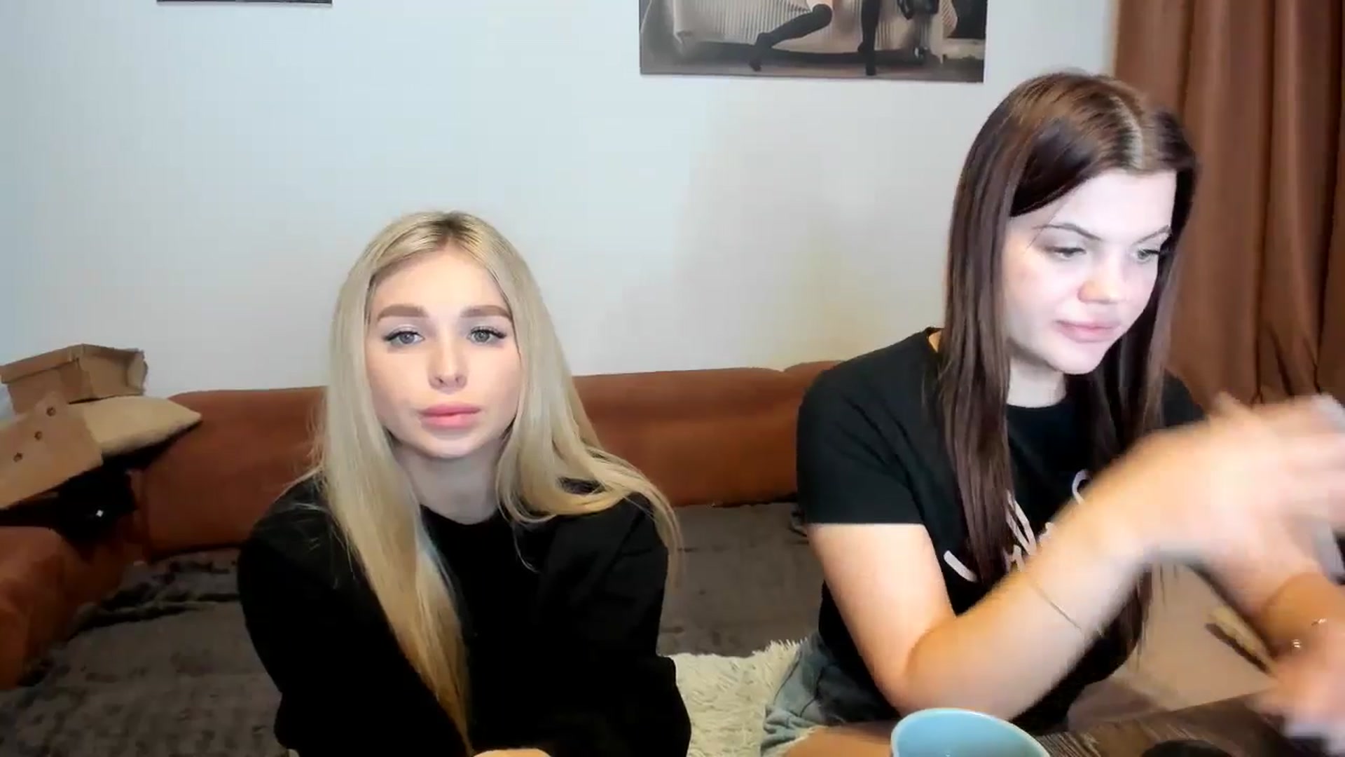 Gallery image thumbnail from MerlinStoun's myfreecams stream on, 11/17/2024, 12:17 image 18 of 20