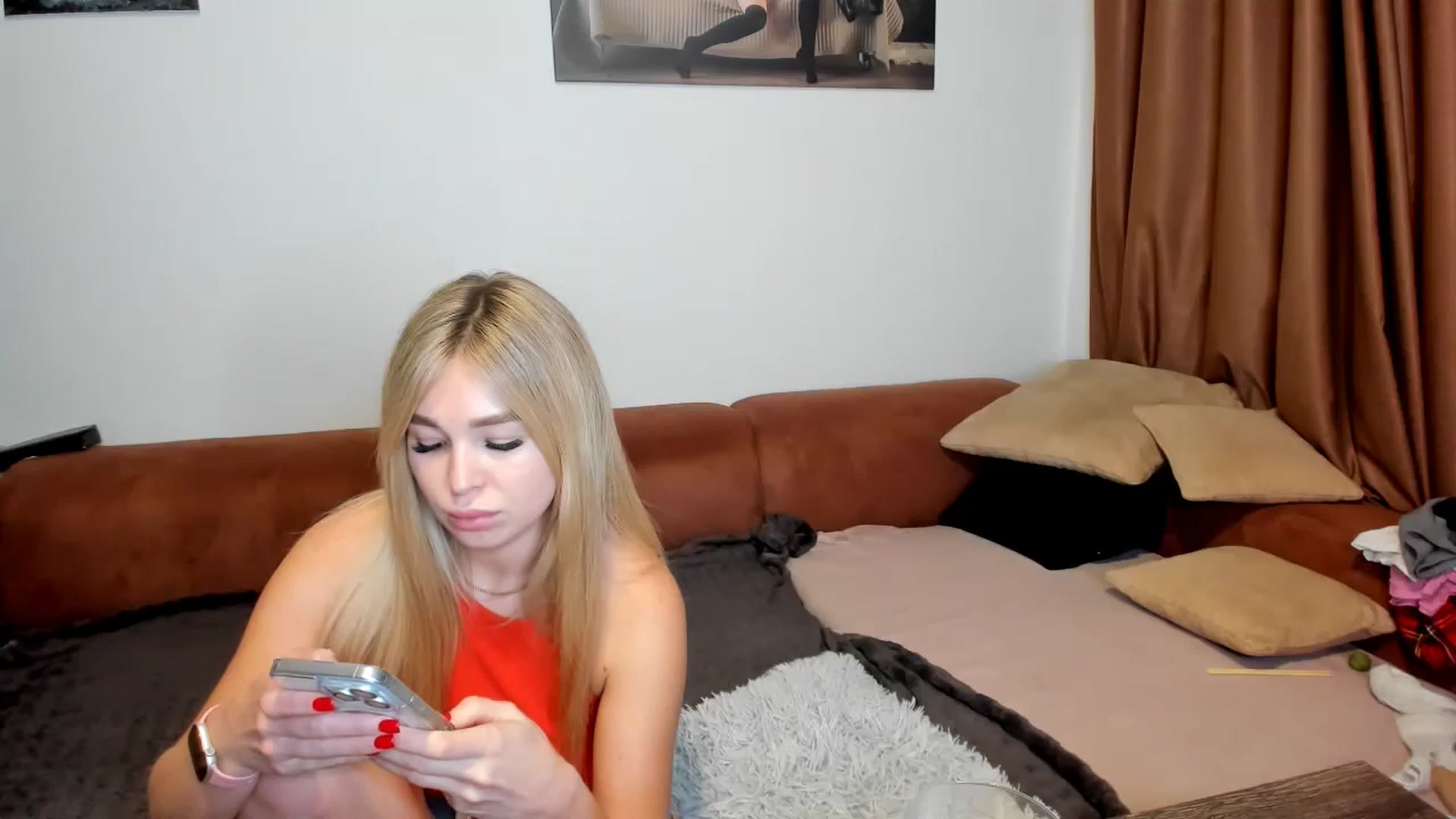 Gallery image thumbnail from MerlinStoun's myfreecams stream on, 11/25/2024, 09:53 image 20 of 20