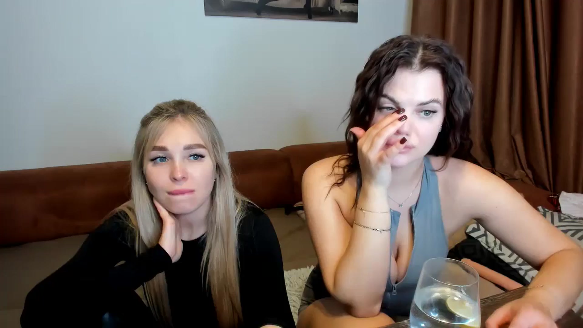 Gallery image thumbnail from MerlinStoun's myfreecams stream on, 12/08/2024, 11:43 image 11 of 20