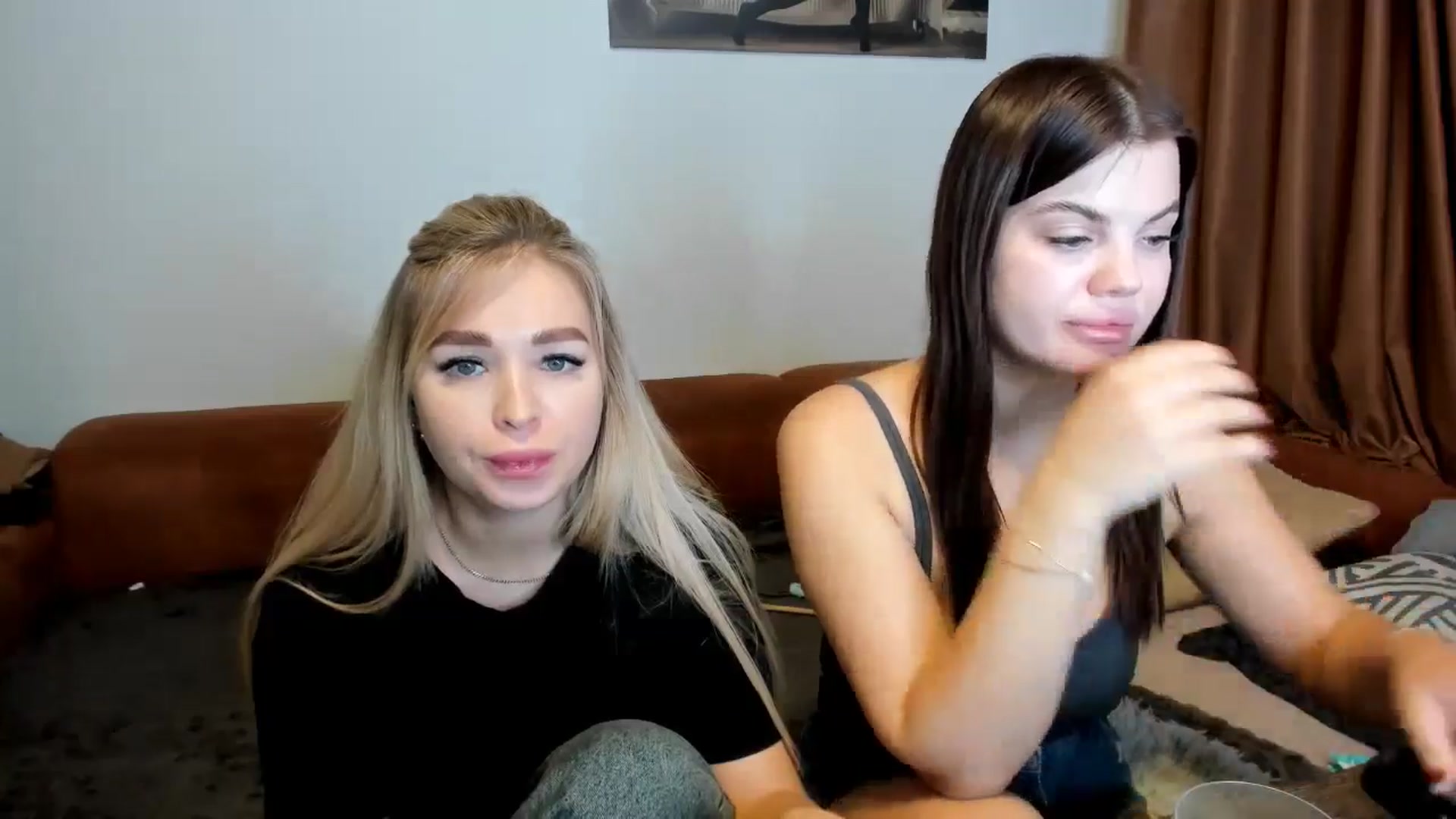 Gallery image thumbnail from MerlinStoun's myfreecams stream on, 12/10/2024, 09:31 image 2 of 20