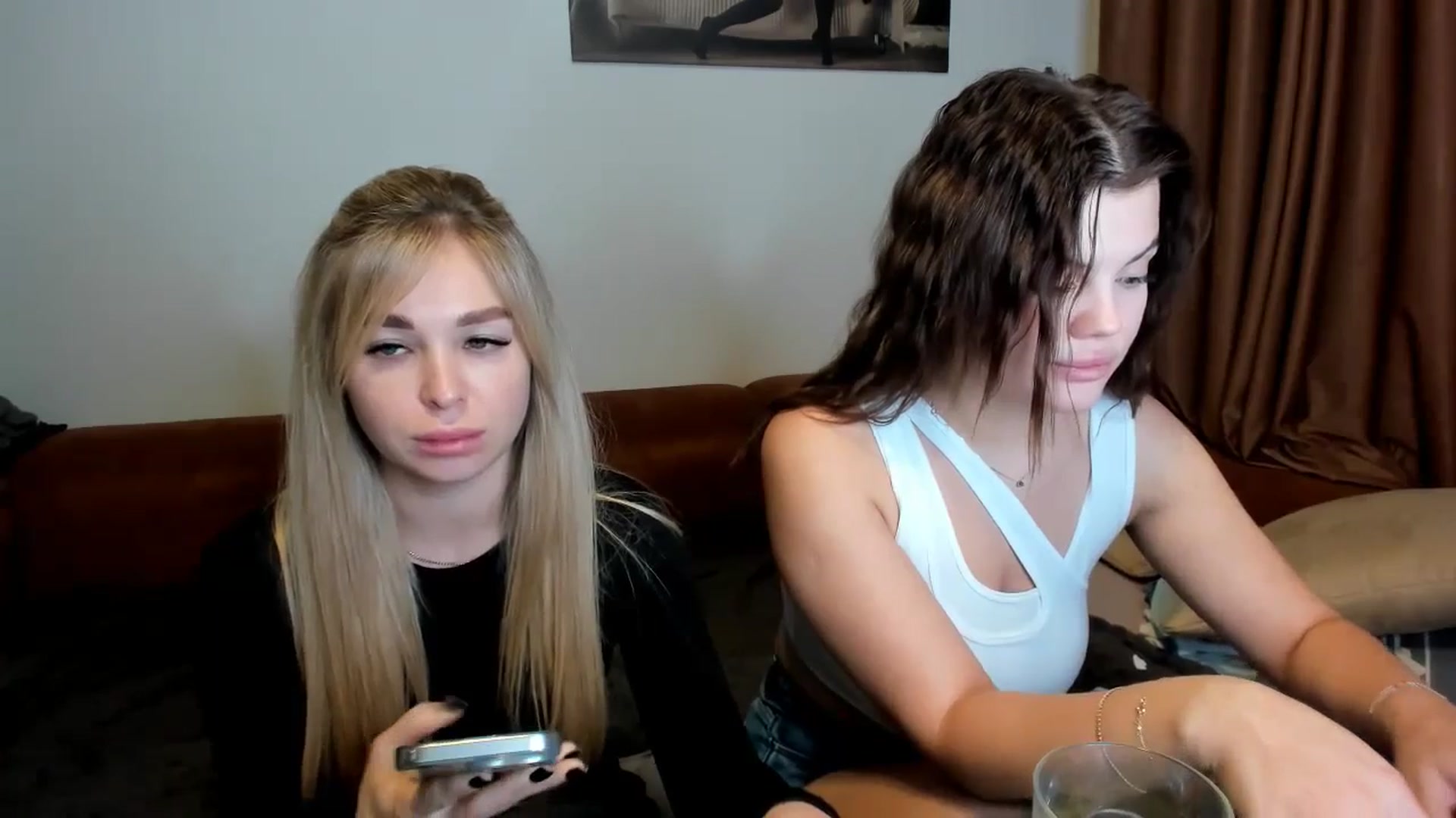 Gallery image thumbnail from MerlinStoun's myfreecams stream on, 12/15/2024, 11:36 image 8 of 20