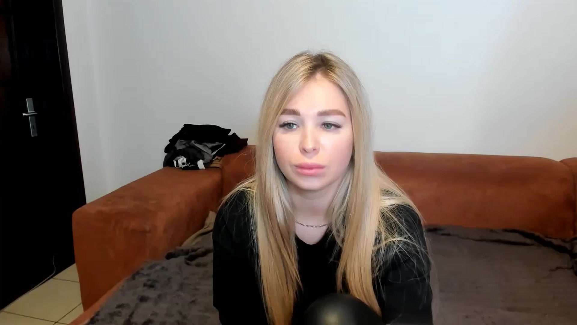 Gallery image thumbnail from MerlinStoun's myfreecams stream on, 12/16/2024, 08:59 image 1 of 20