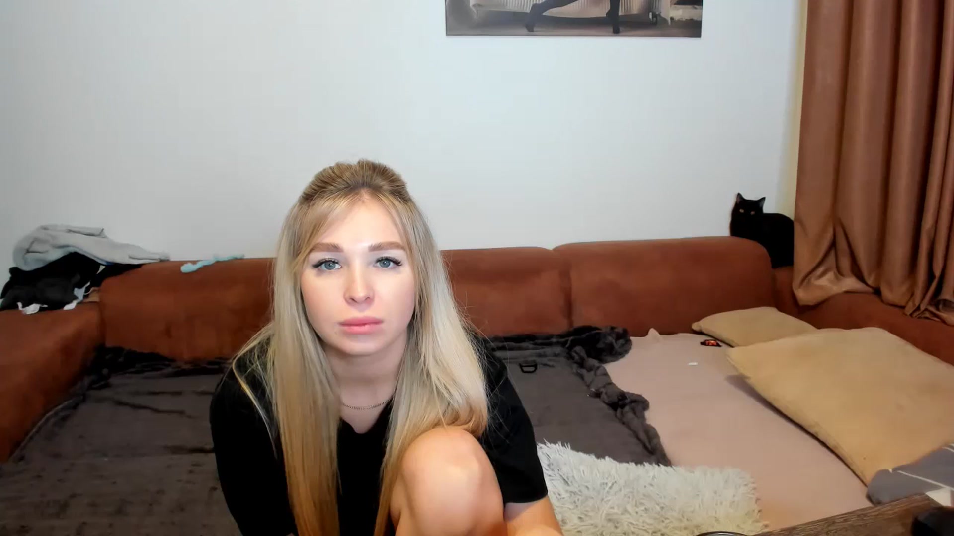 Gallery image thumbnail from MerlinStoun's myfreecams stream on, 12/17/2024, 12:58 image 3 of 20