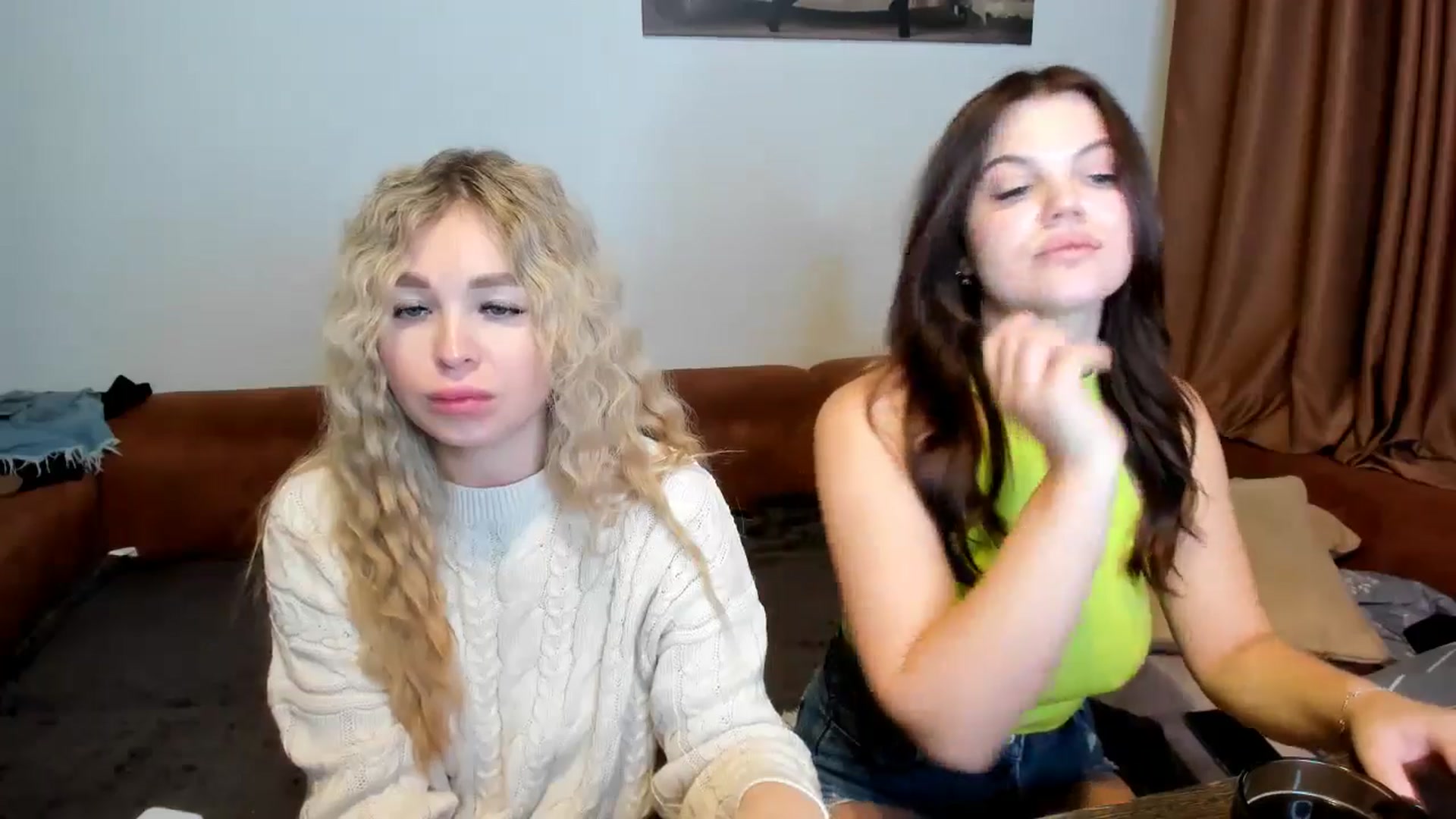 Gallery image thumbnail from MerlinStoun's myfreecams stream on, 12/26/2024, 10:04 image 14 of 20