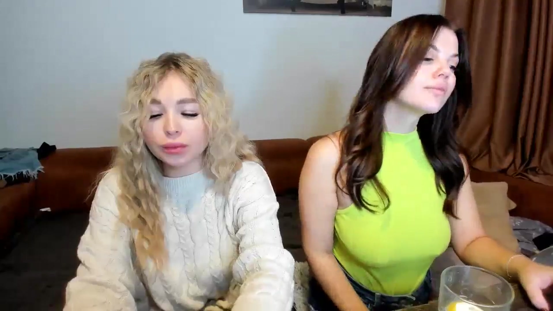Gallery image thumbnail from MerlinStoun's myfreecams stream on, 12/26/2024, 10:04 image 2 of 20