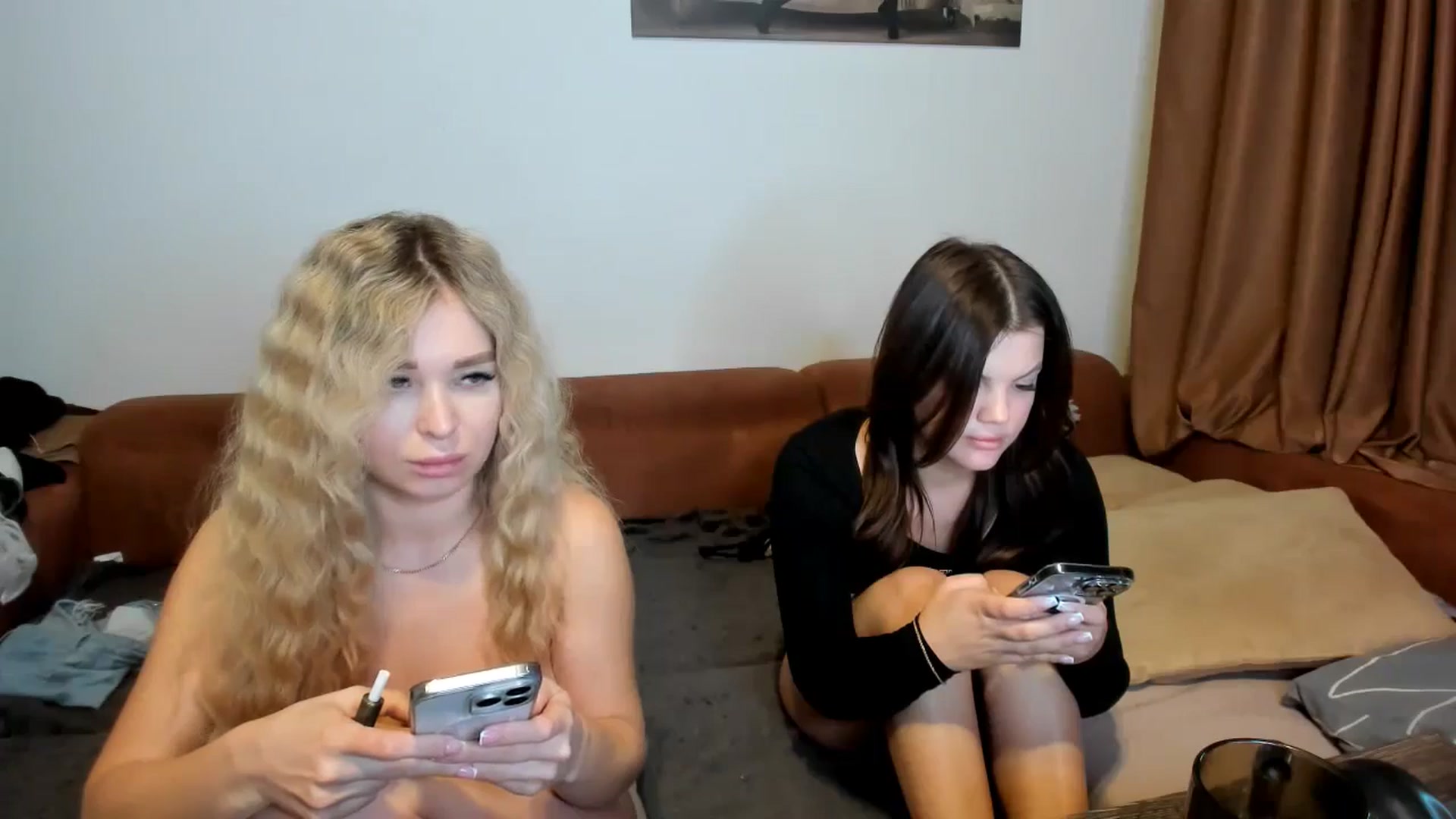 Gallery image thumbnail from MerlinStoun's myfreecams stream on, 12/27/2024, 11:50 image 9 of 20