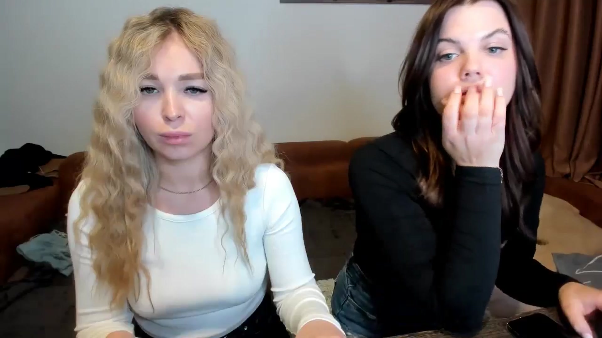 Gallery image thumbnail from MerlinStoun's myfreecams stream on, 12/27/2024, 11:50 image 17 of 20