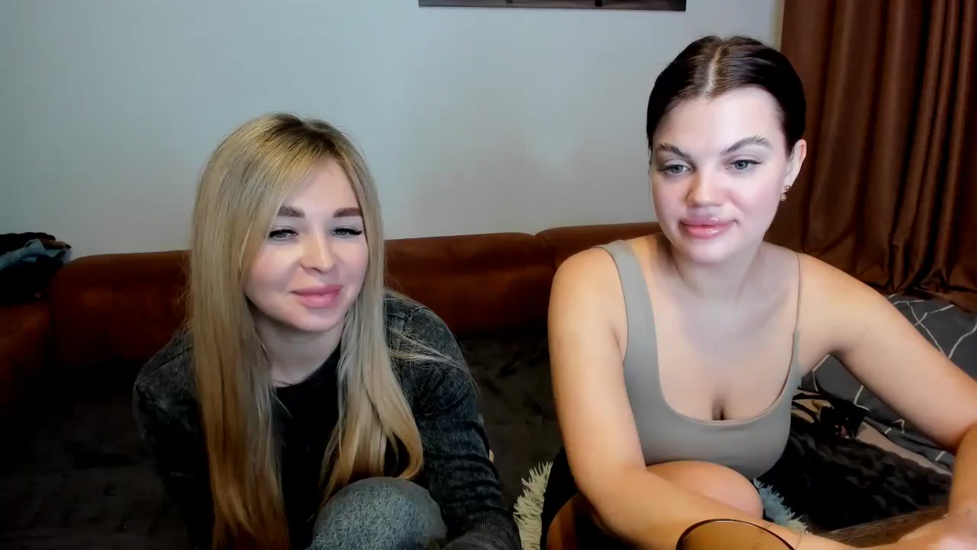 Gallery image thumbnail from MerlinStoun's myfreecams stream on, 12/30/2024, 08:56 image 18 of 20