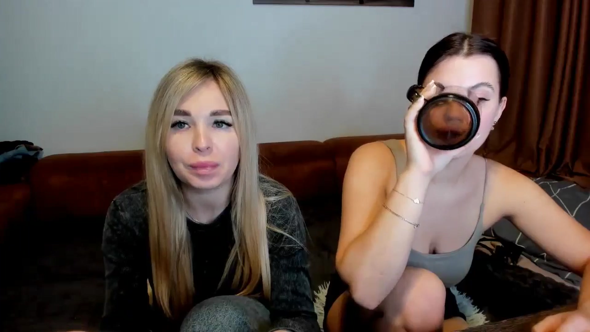 Gallery image thumbnail from MerlinStoun's myfreecams stream on, 12/30/2024, 08:56 image 15 of 20