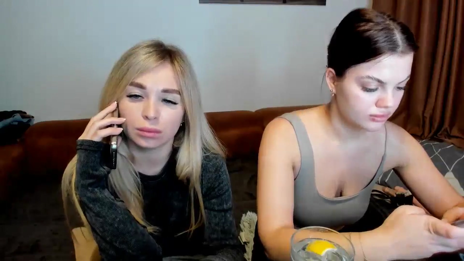 Gallery image thumbnail from MerlinStoun's myfreecams stream on, 12/30/2024, 10:03 image 17 of 20