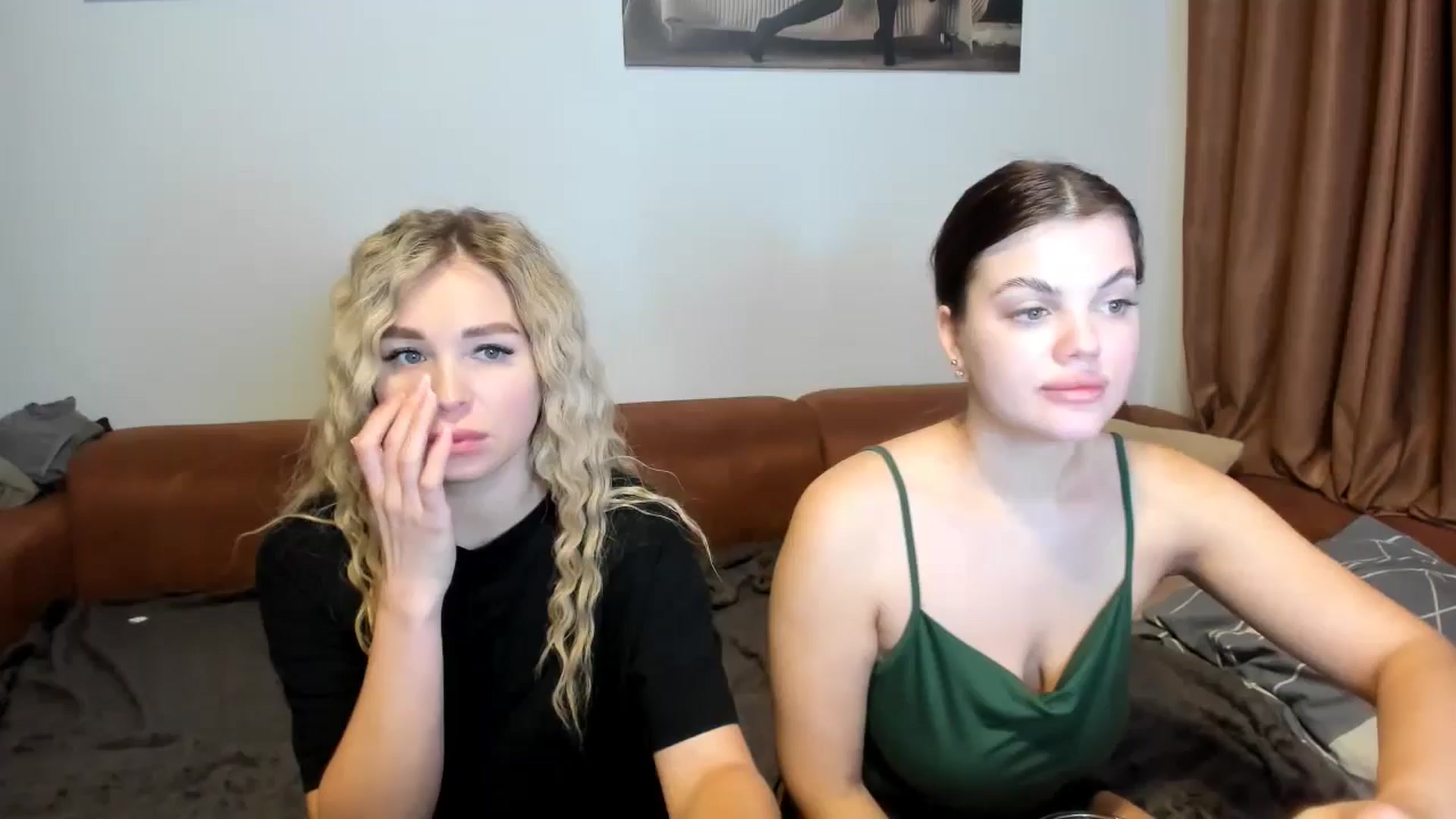 Gallery image thumbnail from MerlinStoun's myfreecams stream on, 01/07/2025, 10:30 image 1 of 20