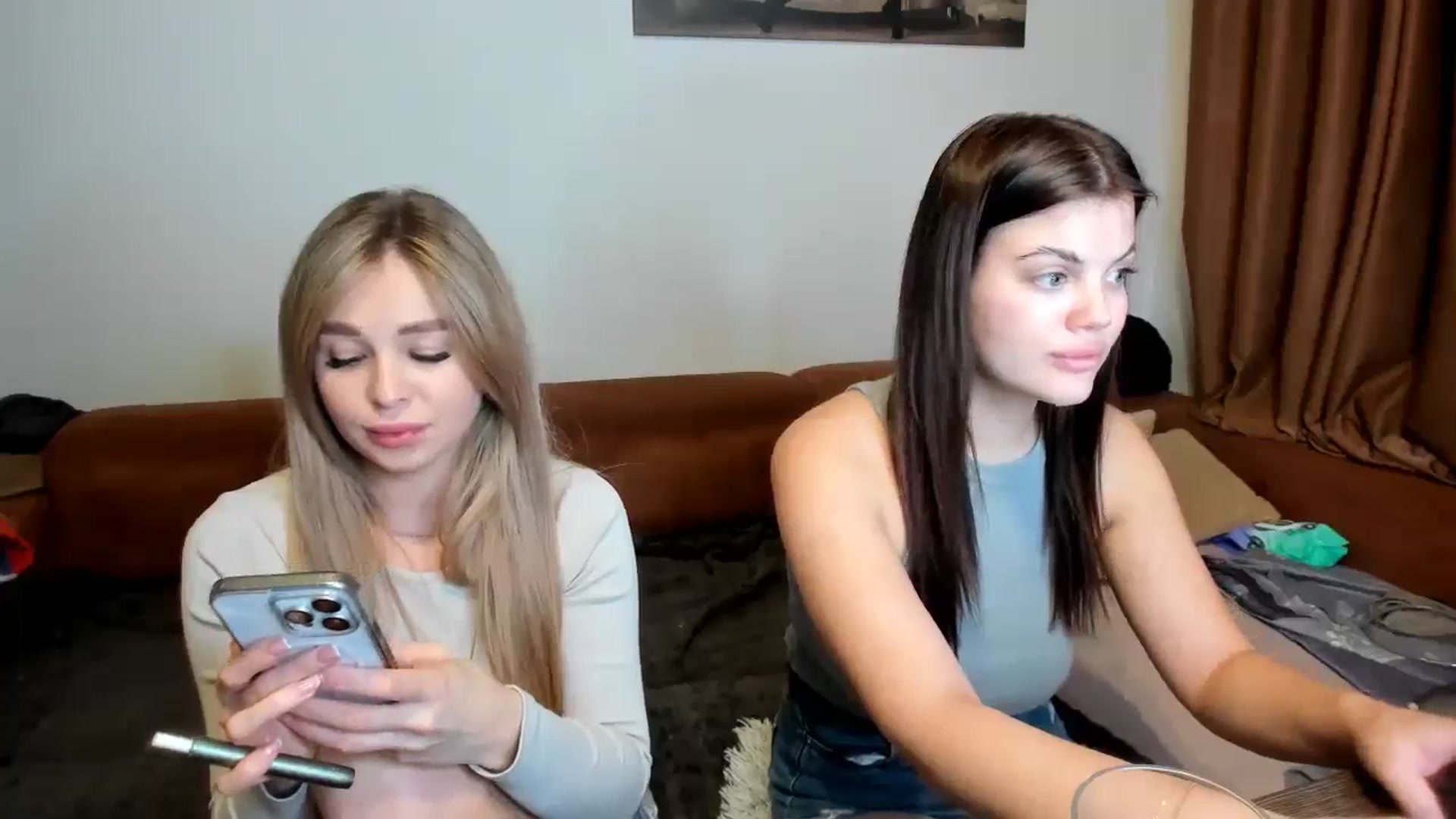 Gallery image thumbnail from MerlinStoun's myfreecams stream on, 01/14/2025, 17:21 image 16 of 20