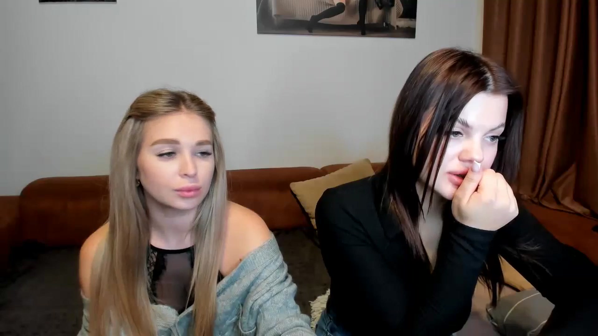 Gallery image thumbnail from MerlinStoun's myfreecams stream on, 01/17/2025, 12:00 image 9 of 20