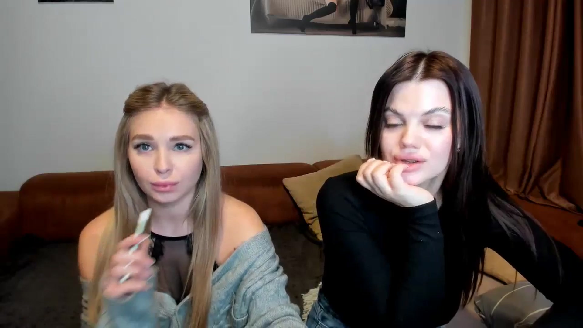 Gallery image thumbnail from MerlinStoun's myfreecams stream on, 01/17/2025, 12:00 image 10 of 20