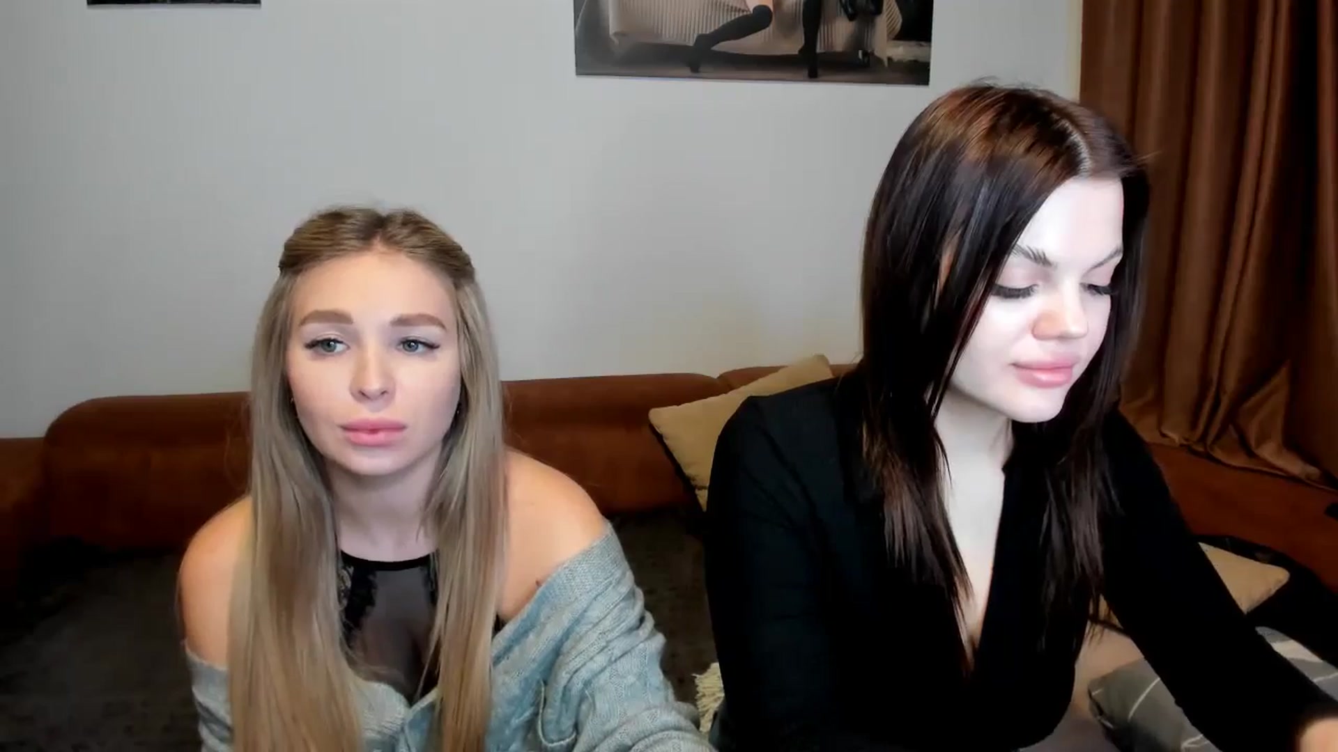 Gallery image thumbnail from MerlinStoun's myfreecams stream on, 01/17/2025, 12:00 image 5 of 20