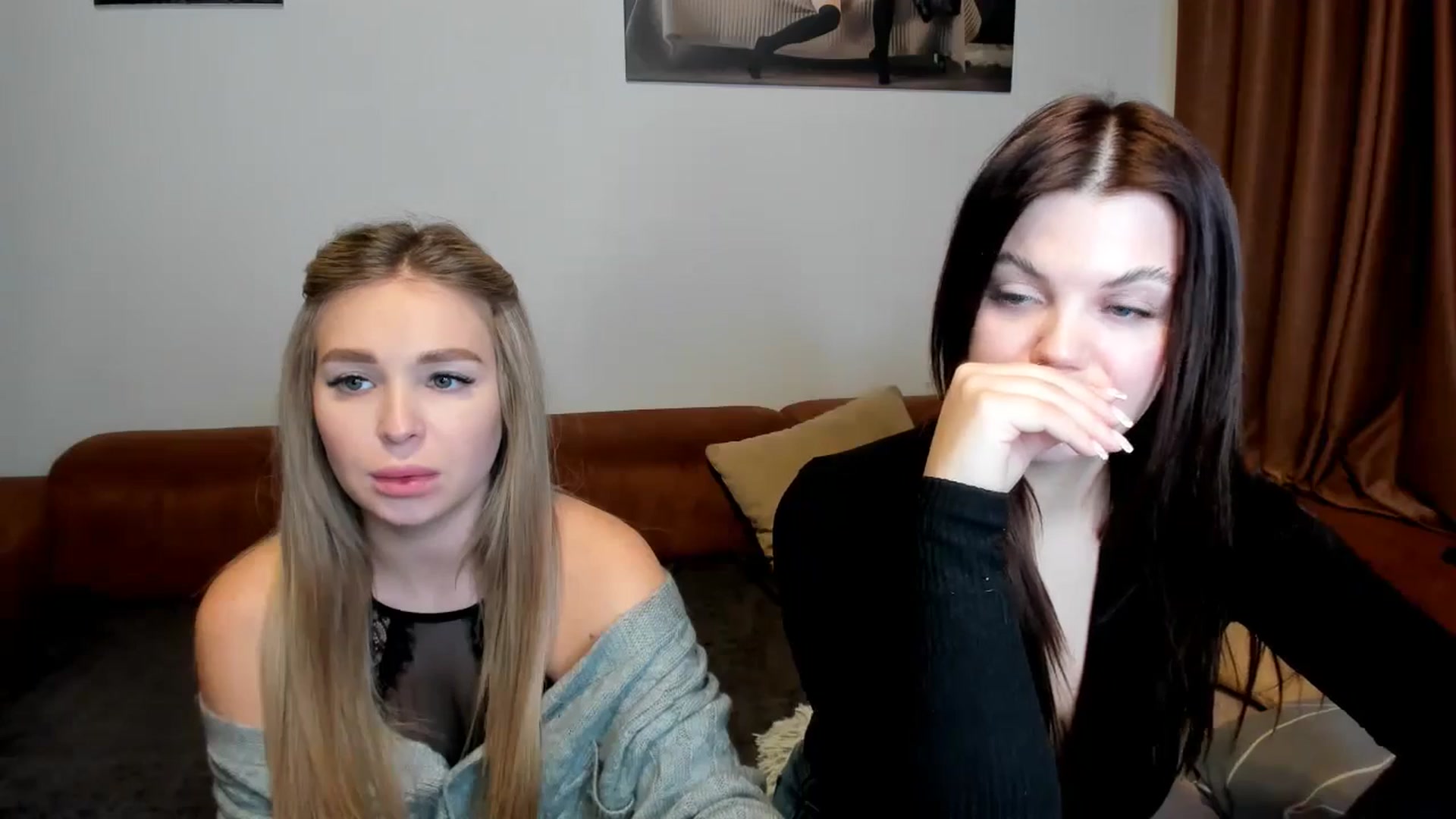 Gallery image thumbnail from MerlinStoun's myfreecams stream on, 01/17/2025, 12:00 image 4 of 20