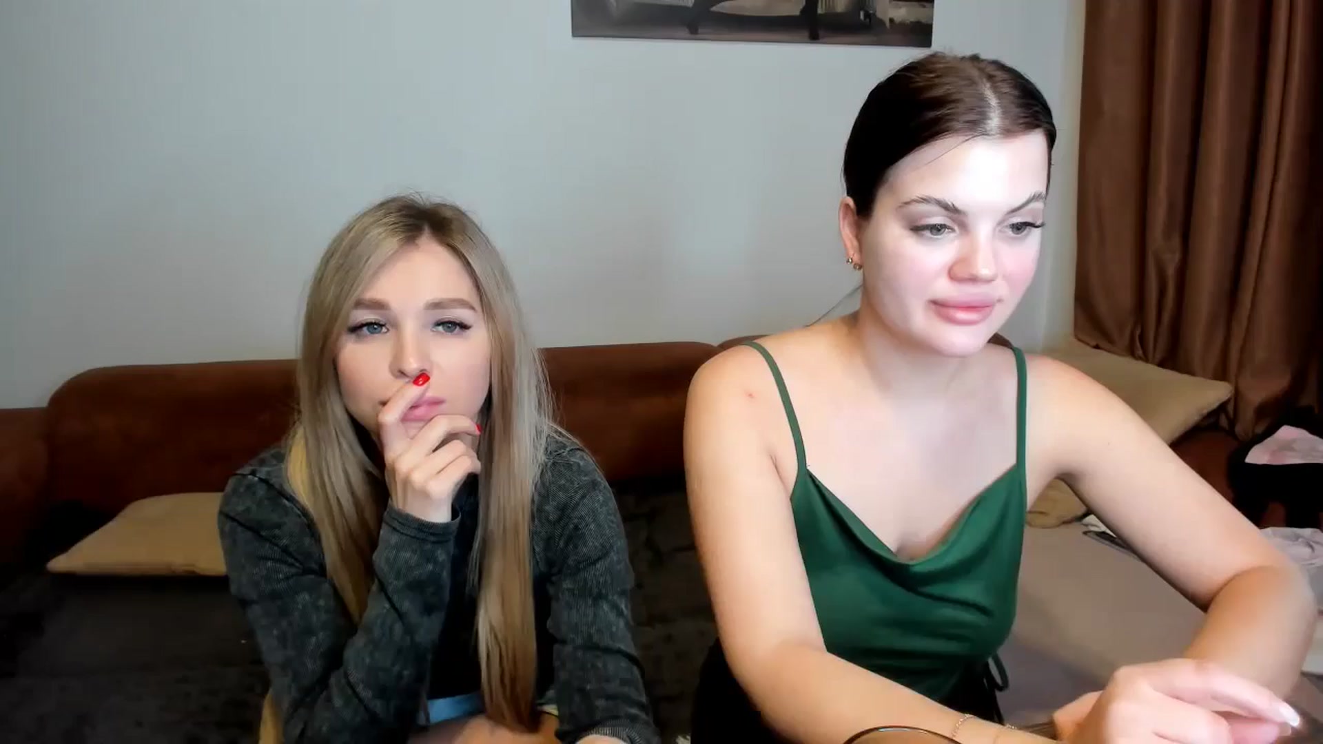 Gallery image thumbnail from MerlinStoun's myfreecams stream on, 01/27/2025, 11:25 image 10 of 20