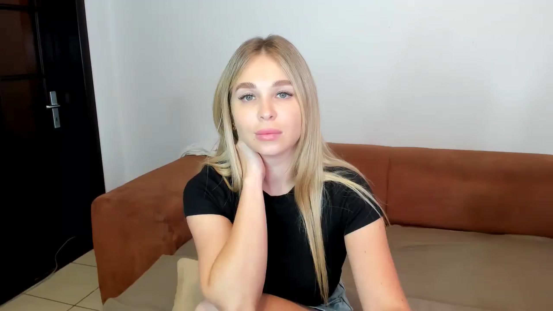 Gallery image thumbnail from MerlinStoun's myfreecams stream on, 06/08/2025, 09:31 image 12 of 20