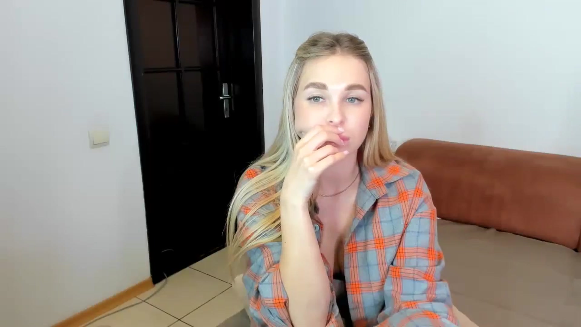 Gallery image thumbnail from MerlinStoun's myfreecams stream on, 06/14/2025, 10:53 image 20 of 20