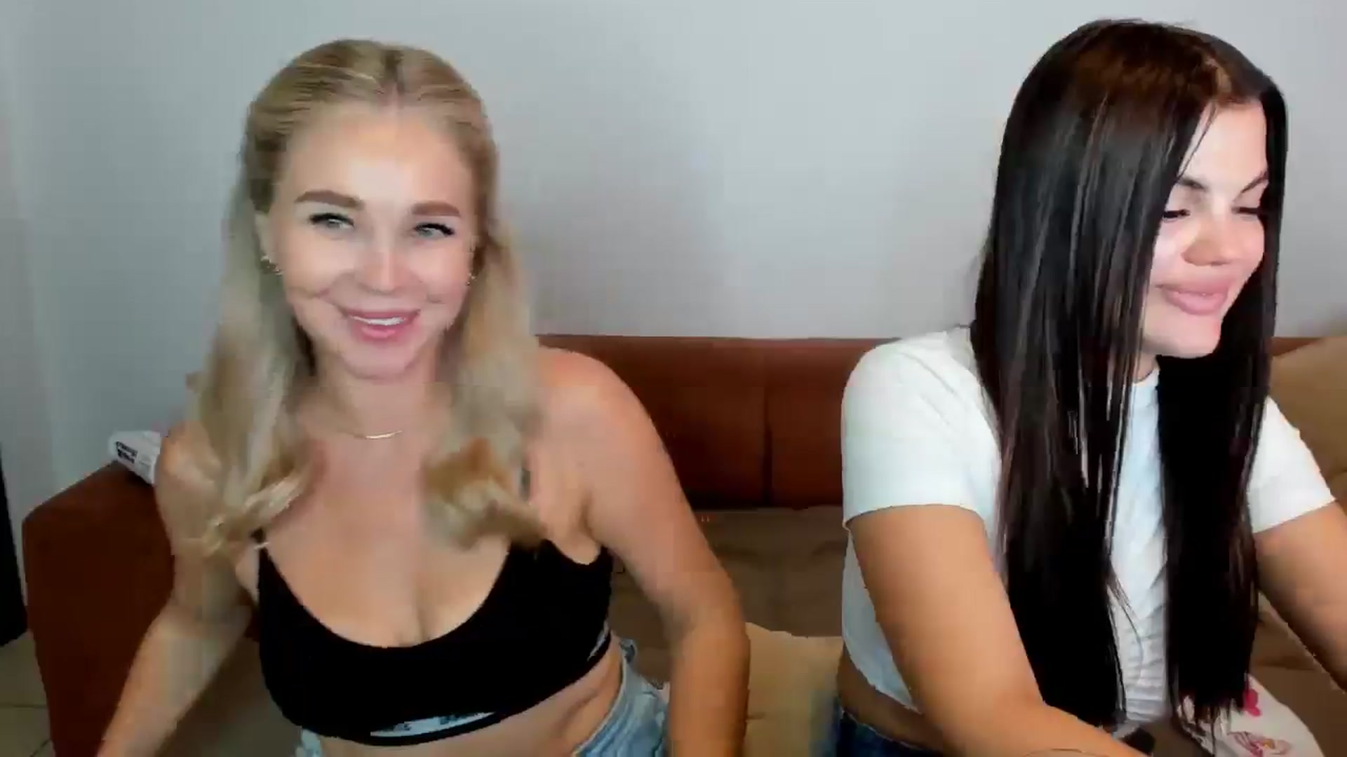 Gallery image thumbnail from MerlinStoun's myfreecams stream on, 07/16/2025, 10:50 image 10 of 20