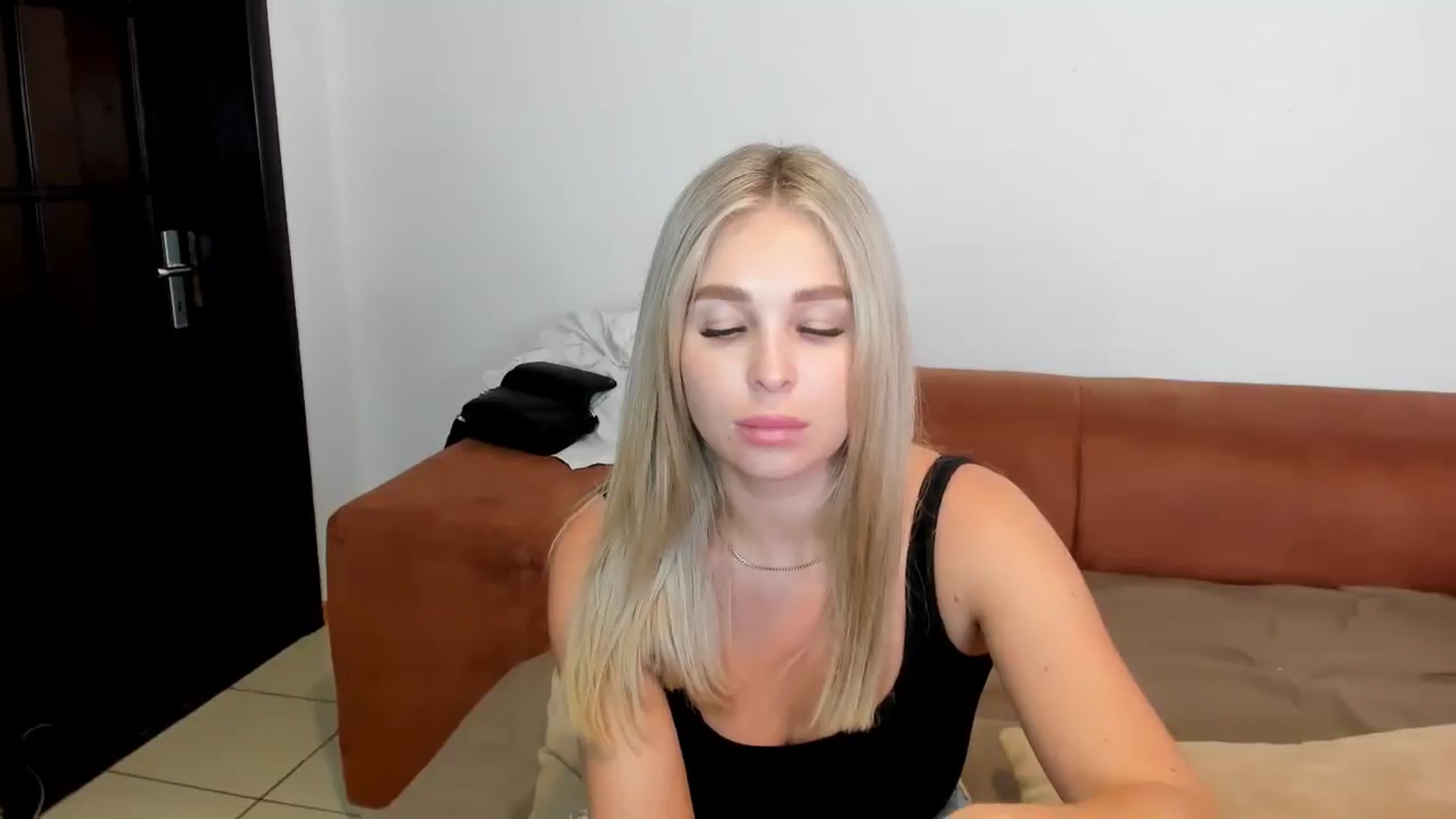 Gallery image thumbnail from MerlinStoun's myfreecams stream on, 07/17/2025, 10:47 image 13 of 20
