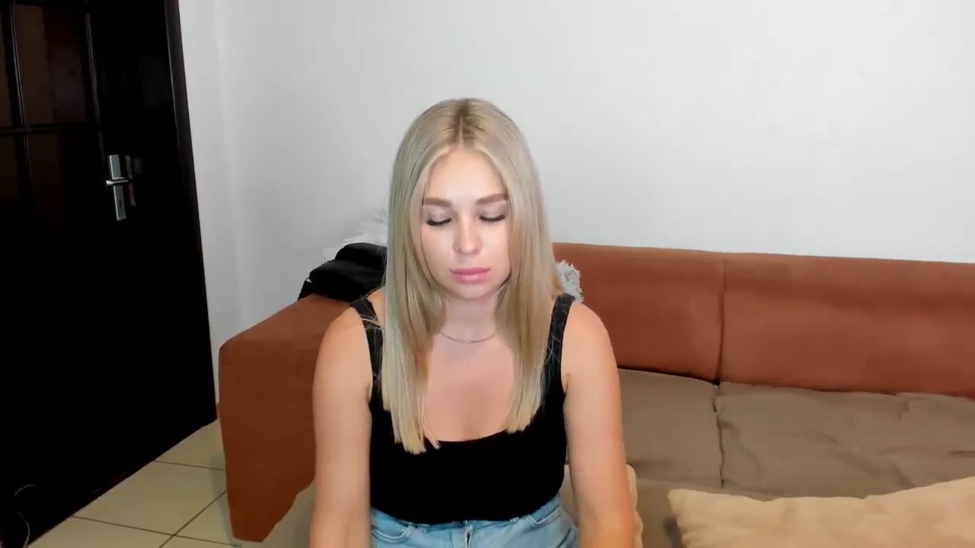 Gallery image thumbnail from MerlinStoun's myfreecams stream on, 07/17/2025, 10:47 image 7 of 20
