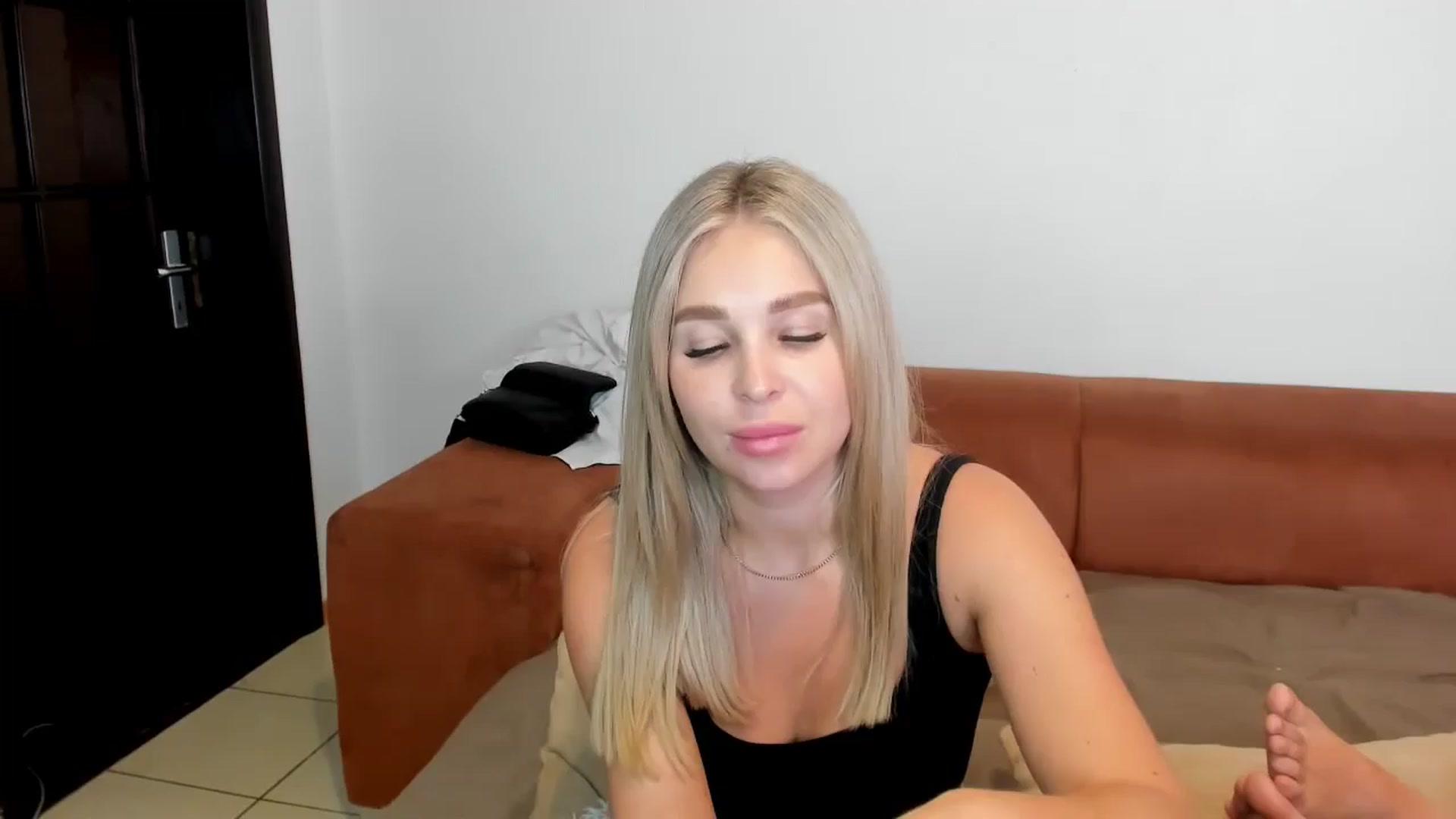 Gallery image thumbnail from MerlinStoun's myfreecams stream on, 07/17/2025, 10:47 image 14 of 20