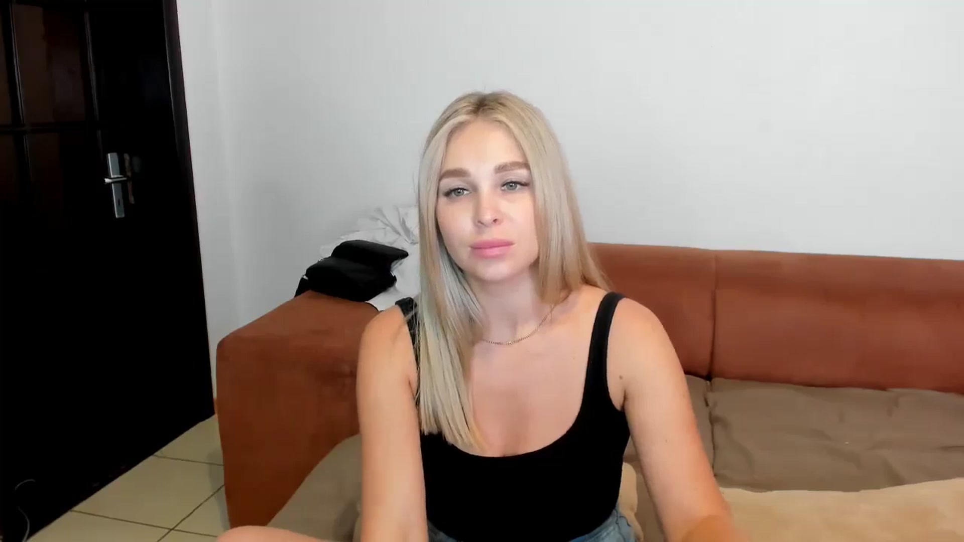 Gallery image thumbnail from MerlinStoun's myfreecams stream on, 07/17/2025, 10:47 image 18 of 20