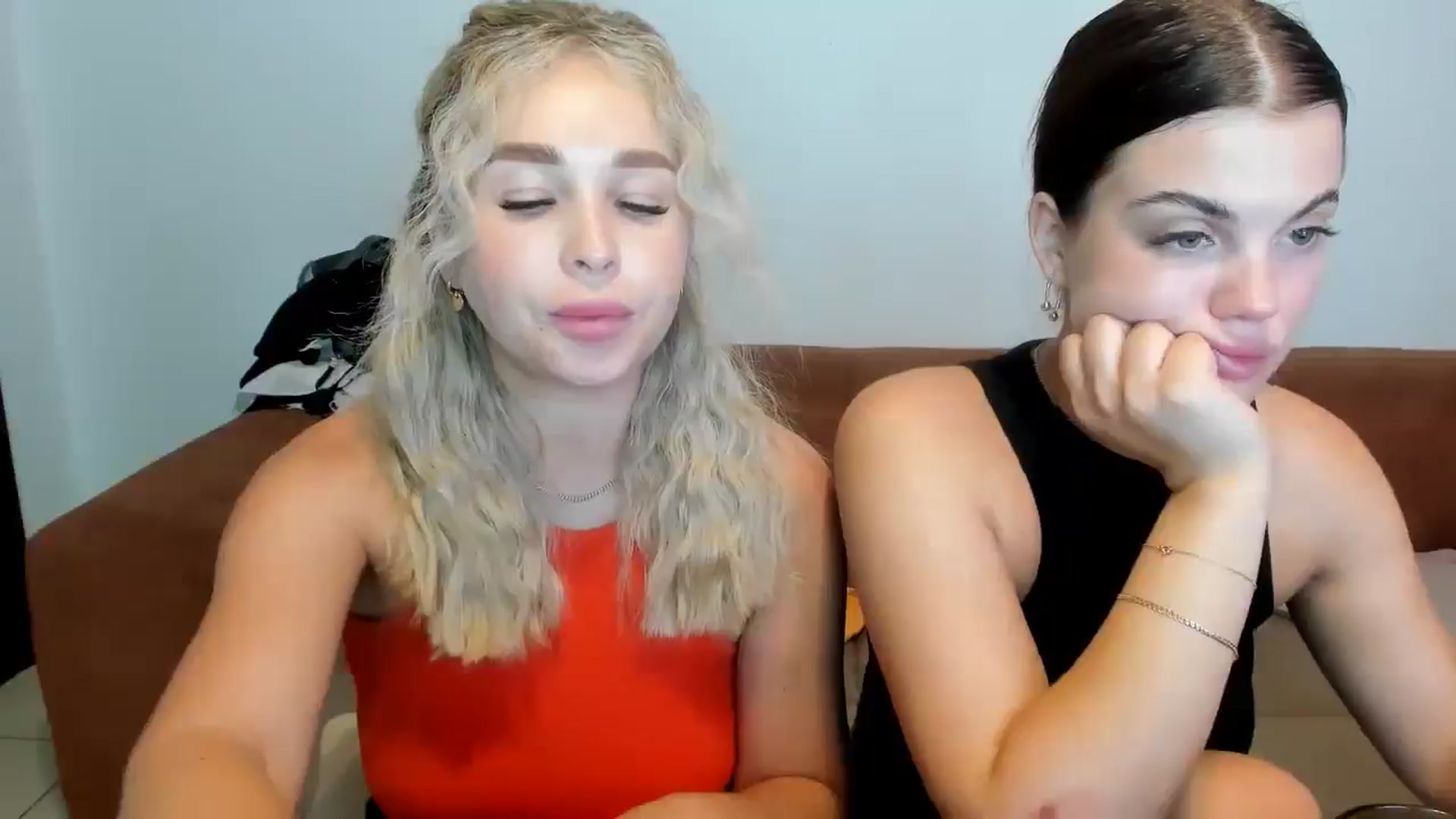 Gallery image thumbnail from MerlinStoun's myfreecams stream on, 07/25/2025, 09:08 image 6 of 20