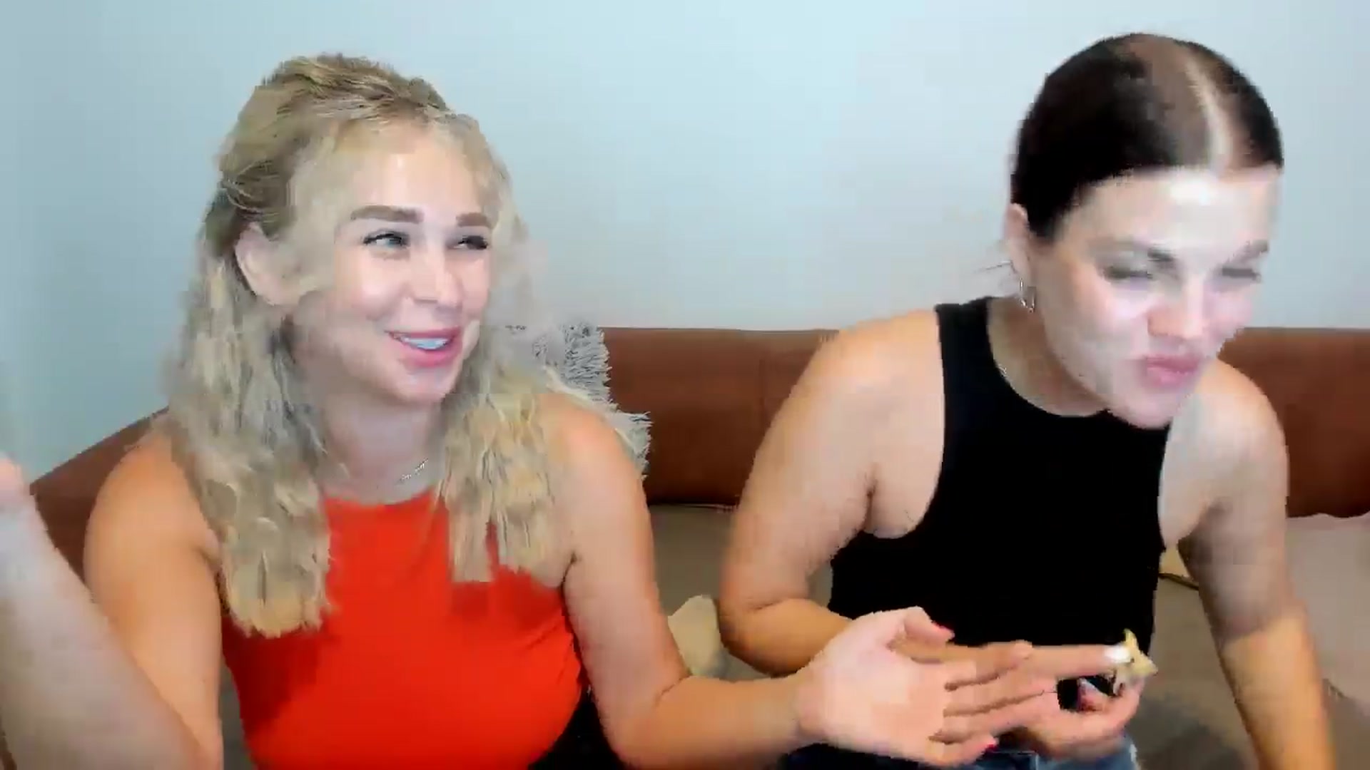 Gallery image thumbnail from MerlinStoun's myfreecams stream on, 07/25/2025, 09:35 image 9 of 20