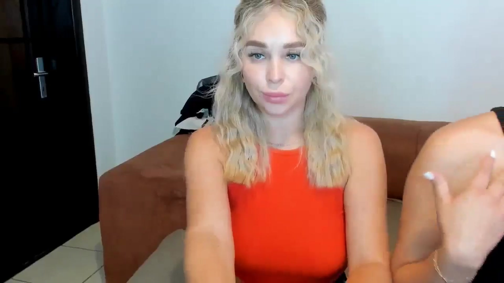 Gallery image thumbnail from MerlinStoun's myfreecams stream on, 07/25/2025, 10:47 image 16 of 20
