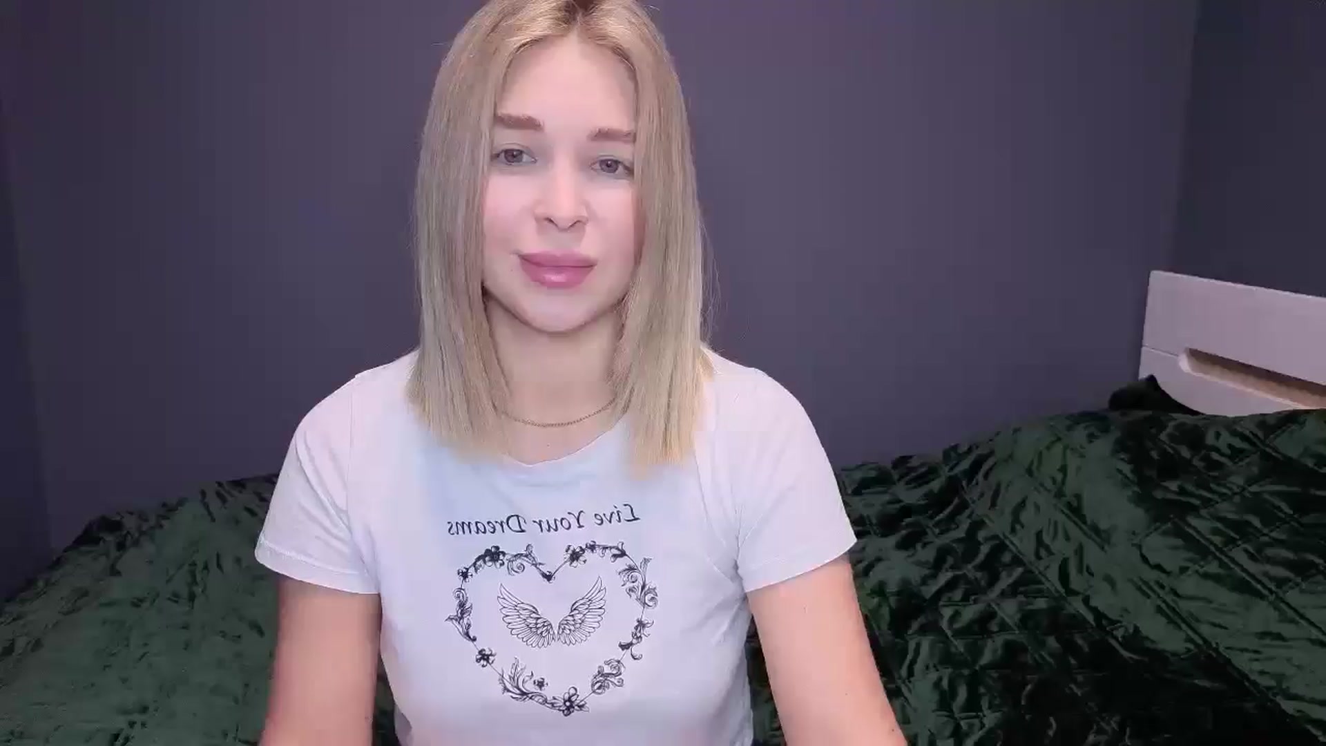 Gallery image thumbnail from MerlinStoun's myfreecams stream on, 12/25/2025, 09:35 image 3 of 20