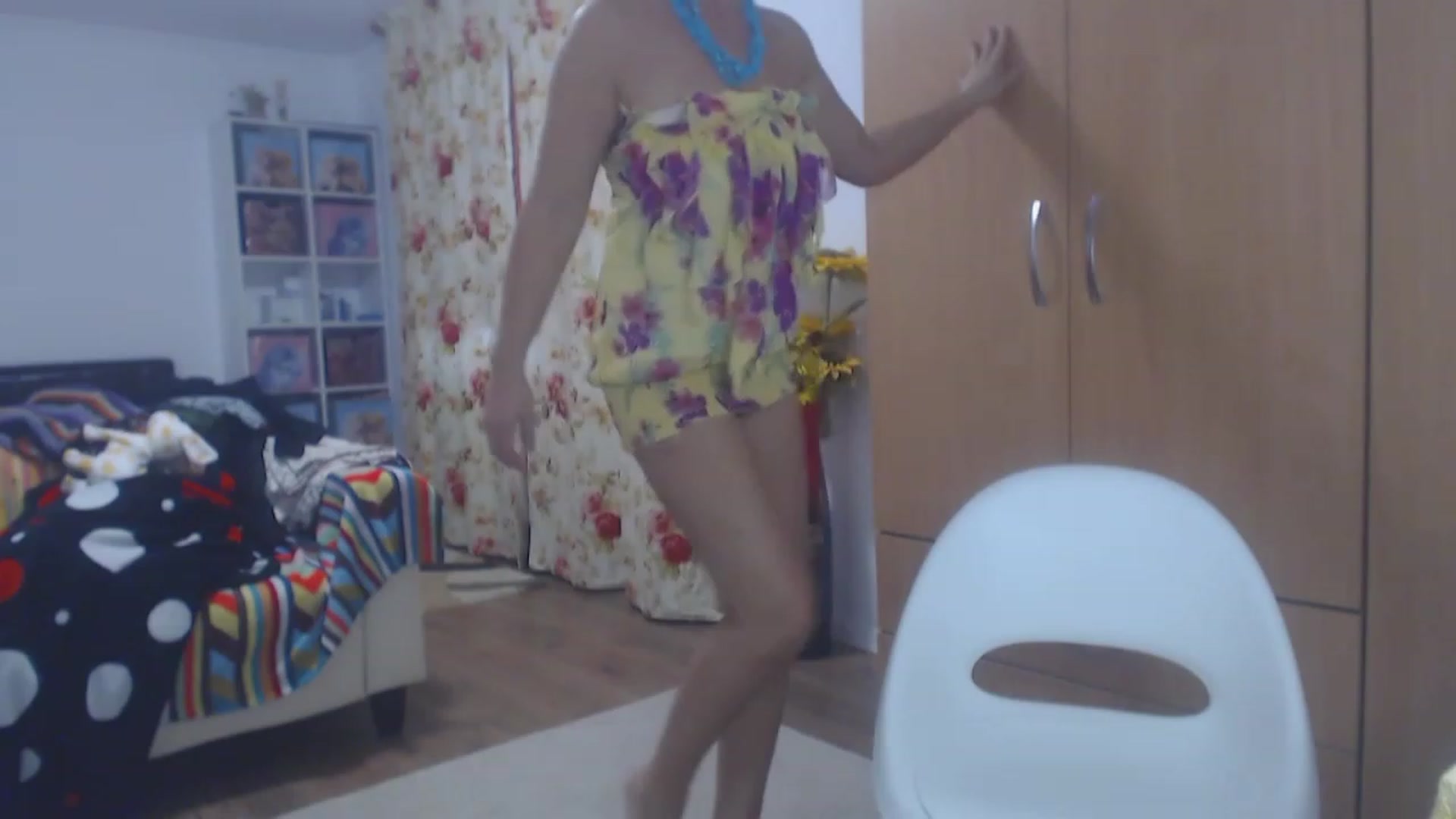 Gallery image thumbnail from Merlyn4u's myfreecams stream on, 11/14/2022, 13:23 image 10 of 20