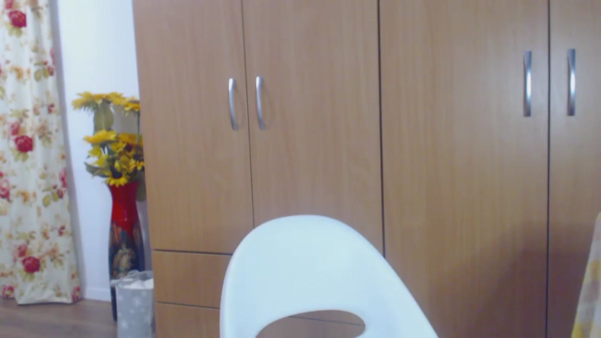 Gallery image thumbnail from Merlyn4u's myfreecams stream on, 11/25/2022, 14:26 image 7 of 20