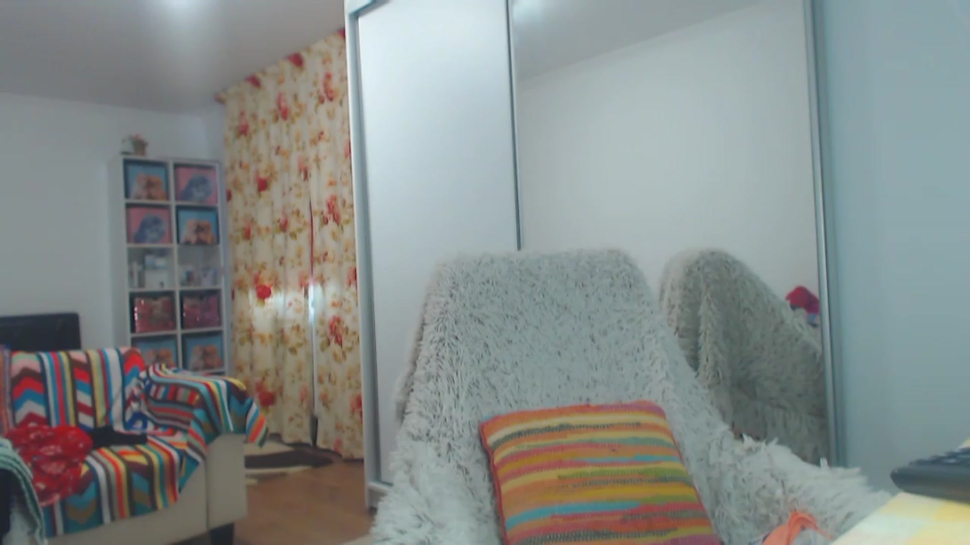 Gallery image thumbnail from Merlyn4u's myfreecams stream on, 02/17/2023, 13:18 image 9 of 20