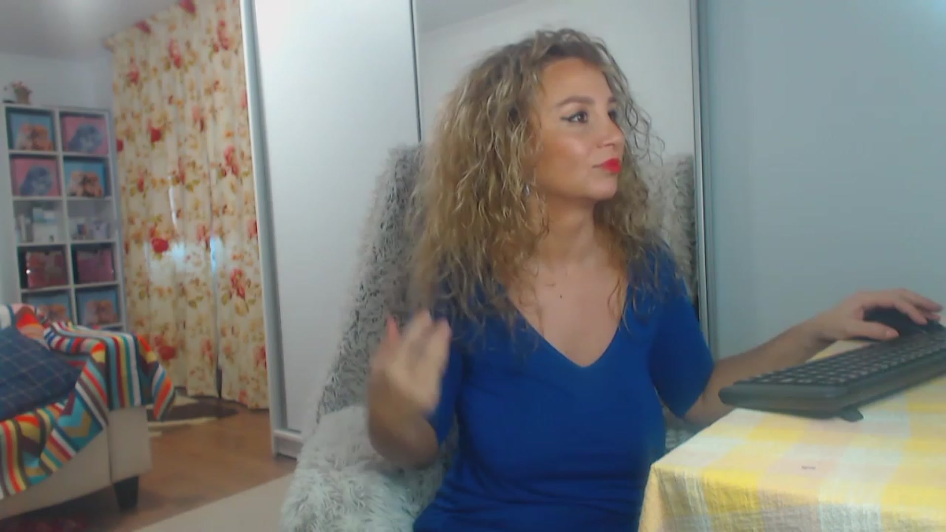 Gallery image thumbnail from Merlyn4u's myfreecams stream on, 02/19/2023, 13:10 image 2 of 20