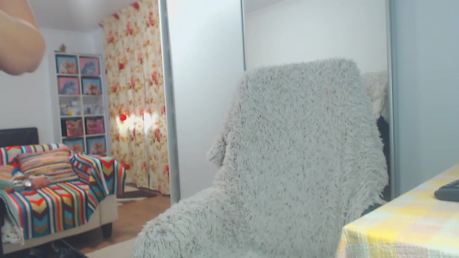 Gallery image thumbnail from Merlyn4u's myfreecams stream on, 03/10/2023, 14:38 image 8 of 20