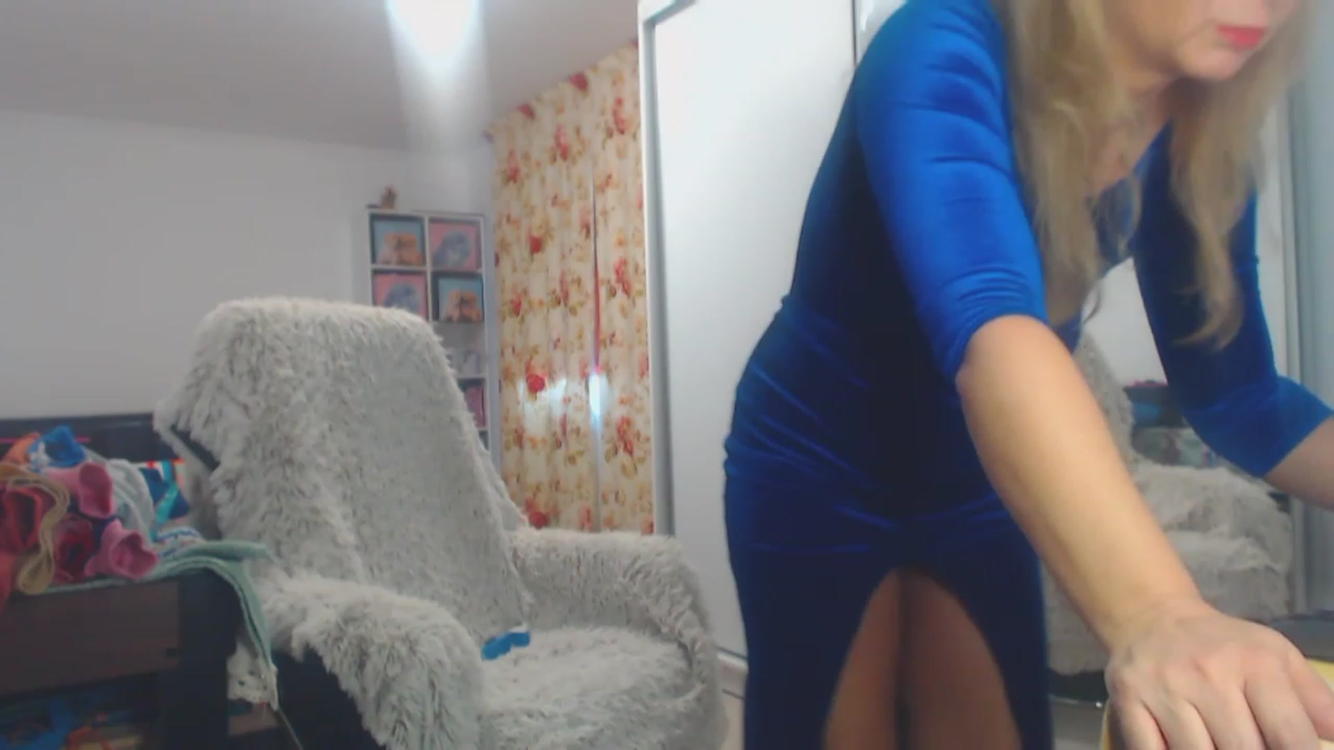 Gallery image thumbnail from Merlyn4u's myfreecams stream on, 03/13/2023, 14:13 image 2 of 20