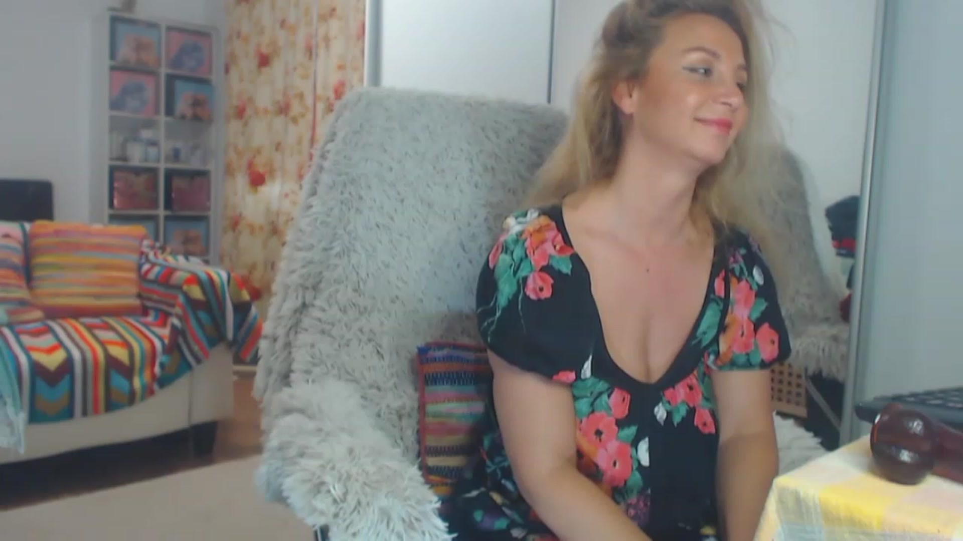 Gallery image thumbnail from Merlyn4u's myfreecams stream on, 03/27/2023, 14:06 image 20 of 20