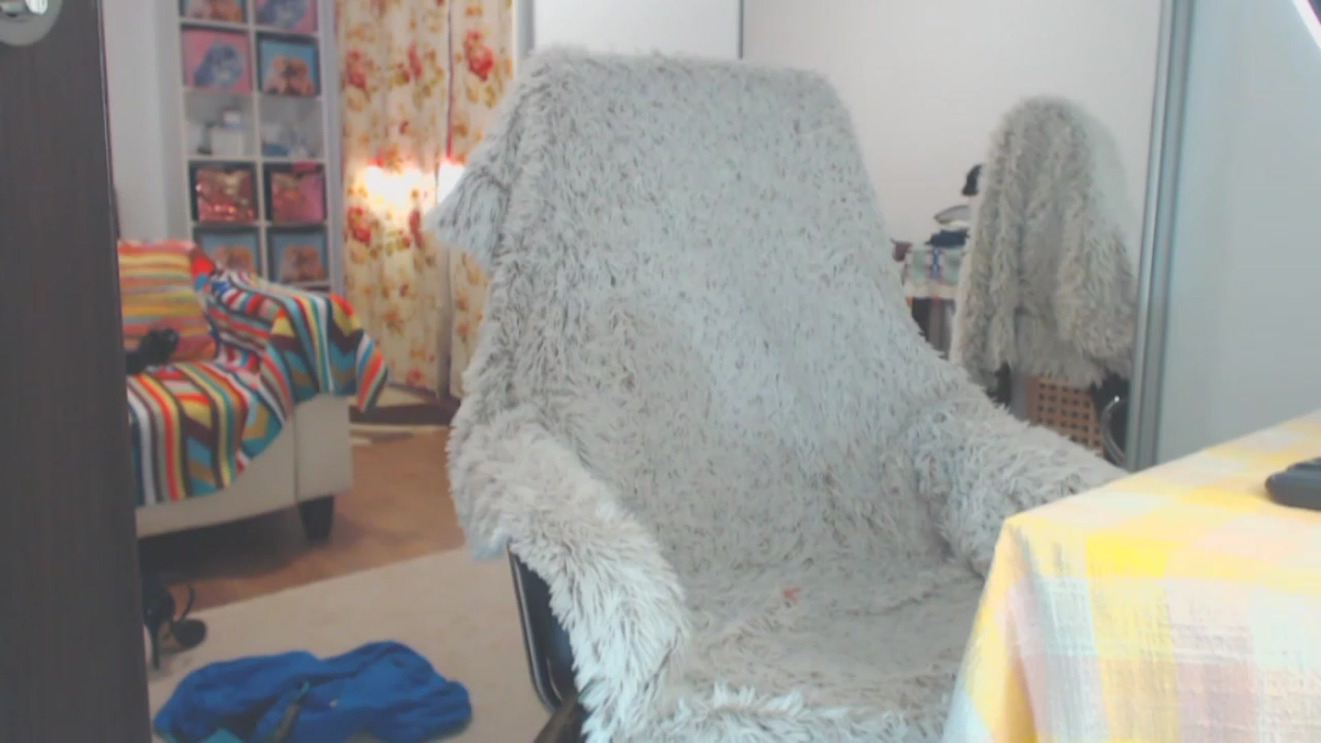 Gallery image thumbnail from Merlyn4u's myfreecams stream on, 04/15/2023, 14:32 image 1 of 20