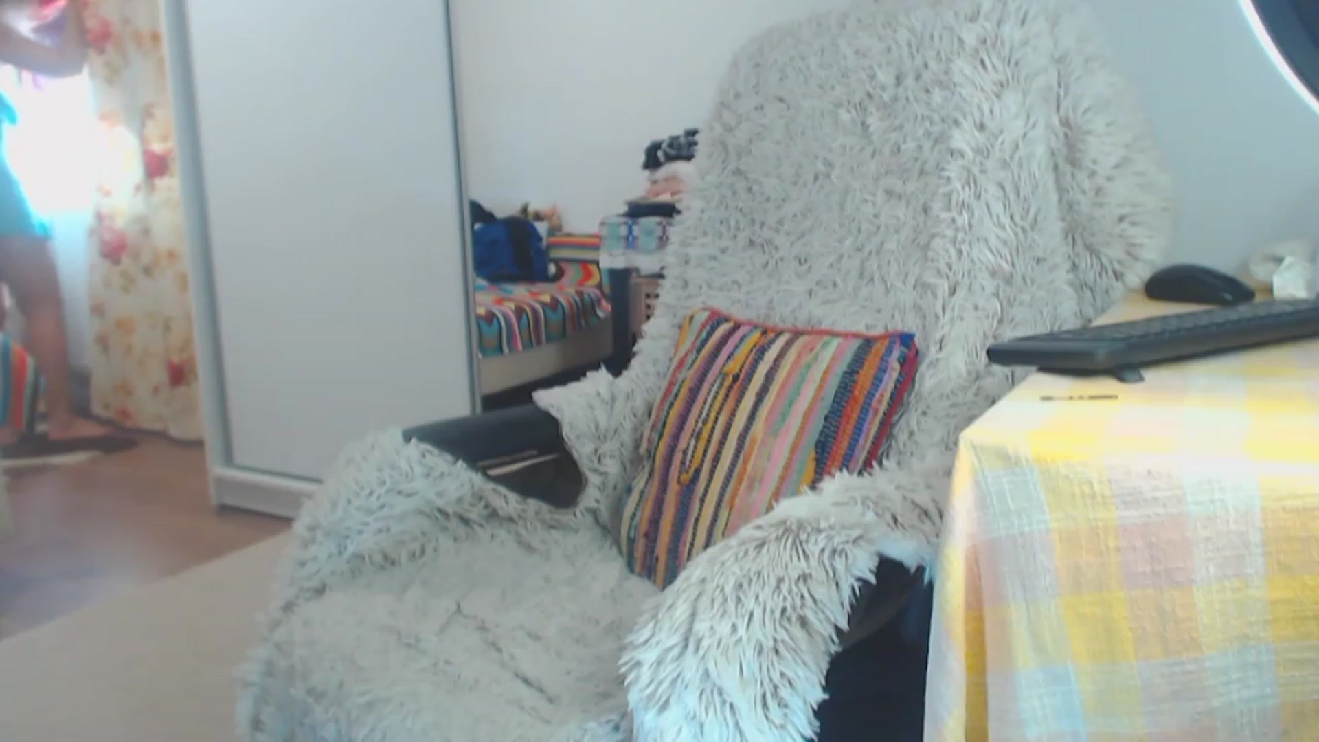 Gallery image thumbnail from Merlyn4u's myfreecams stream on, 04/27/2023, 12:31 image 14 of 20