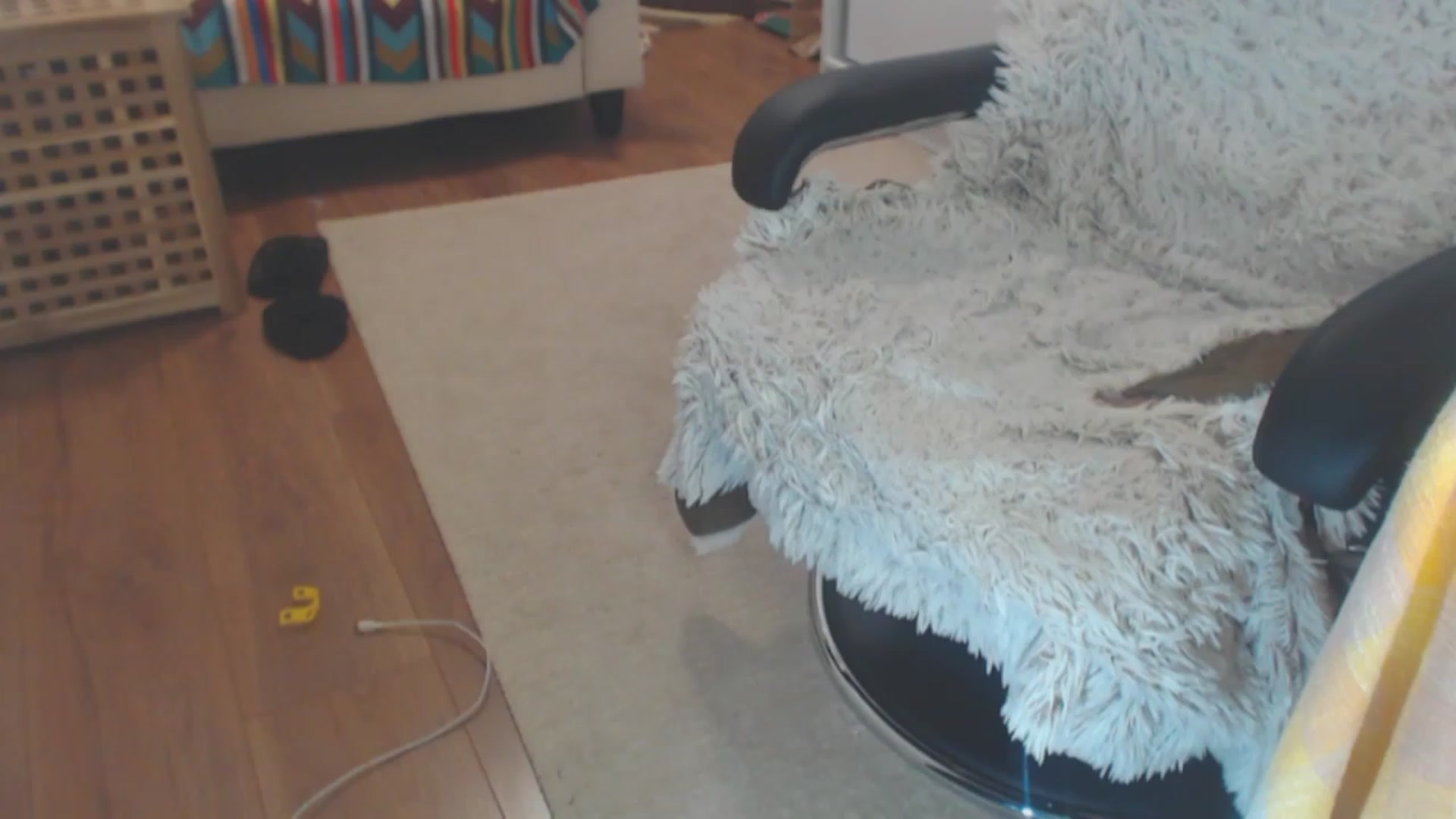 Gallery image thumbnail from Merlyn4u's myfreecams stream on, 05/04/2023, 14:51 image 11 of 20