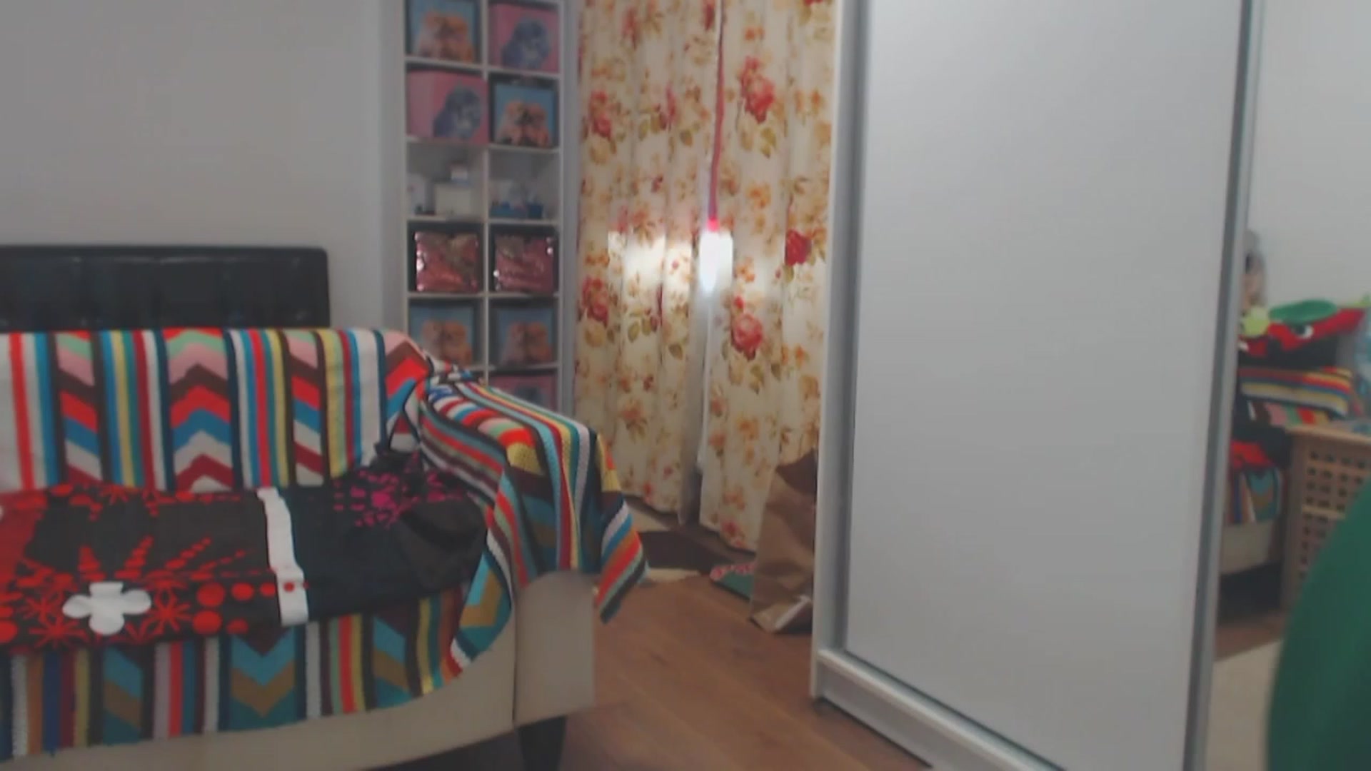 Gallery image thumbnail from Merlyn4u's myfreecams stream on, 05/09/2023, 11:27 image 16 of 20