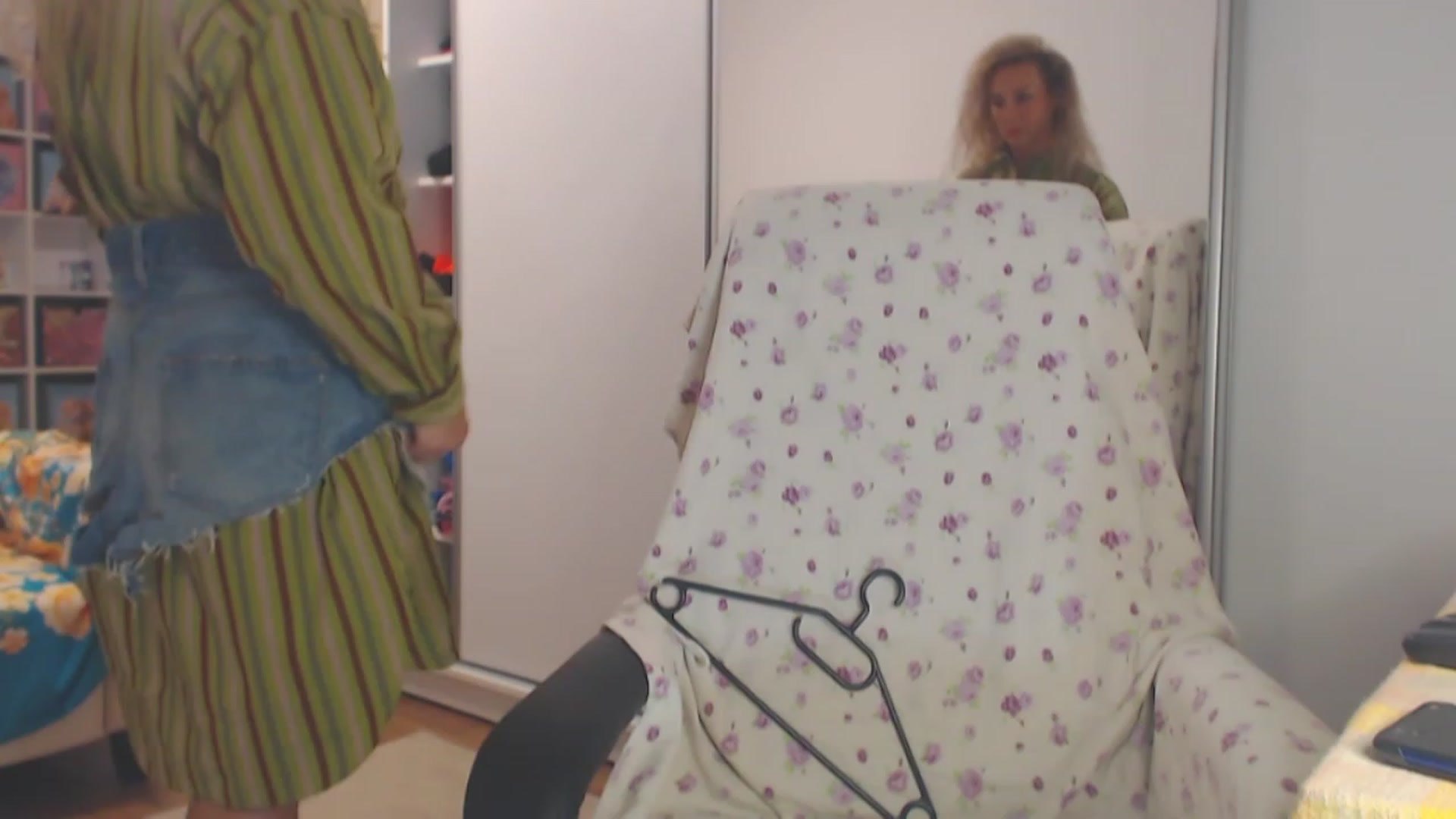 Gallery image thumbnail from Merlyn4u's myfreecams stream on, 05/18/2023, 12:15 image 4 of 20
