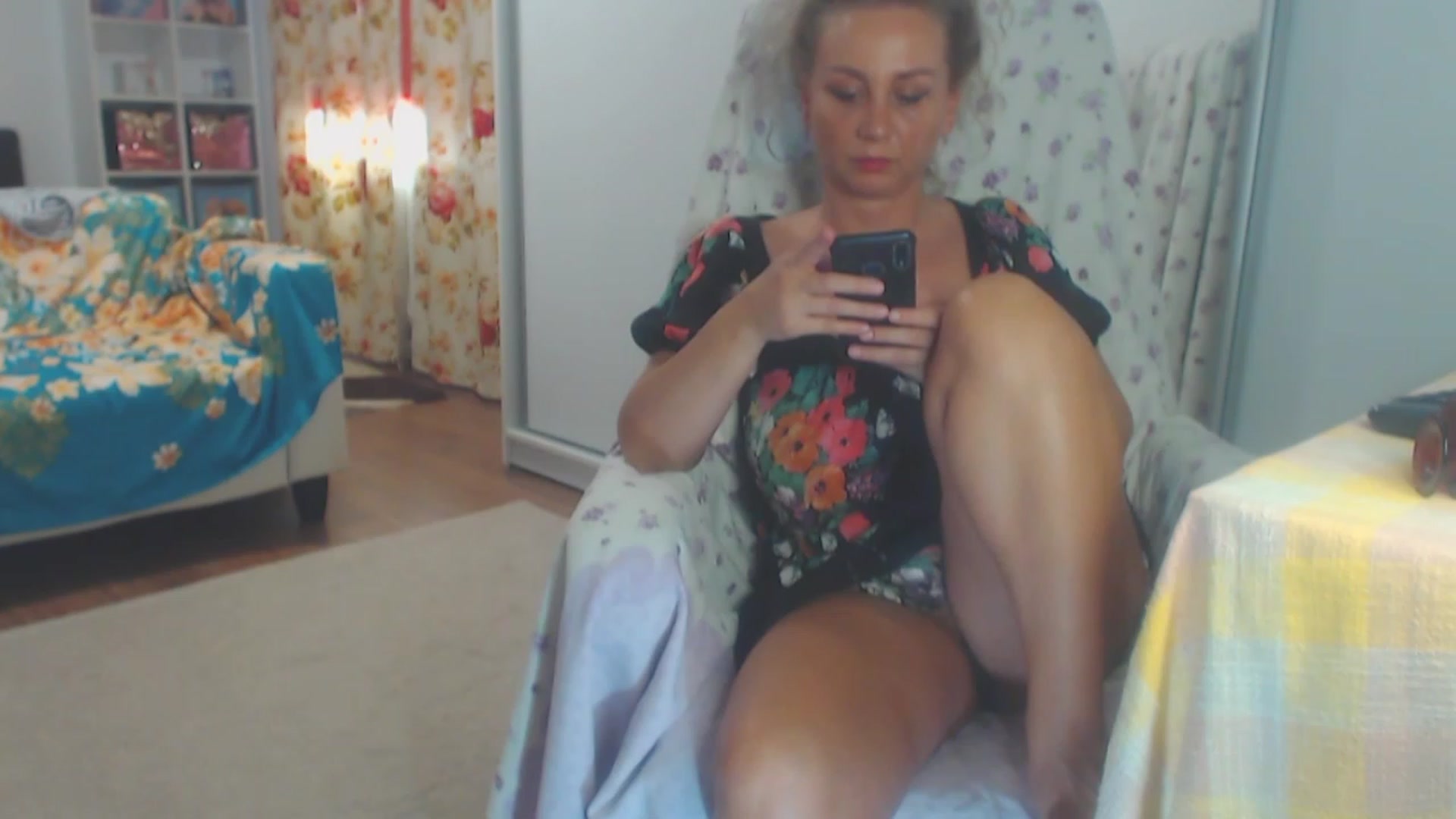 Gallery image thumbnail from Merlyn4u's myfreecams stream on, 05/21/2023, 13:38 image 14 of 20