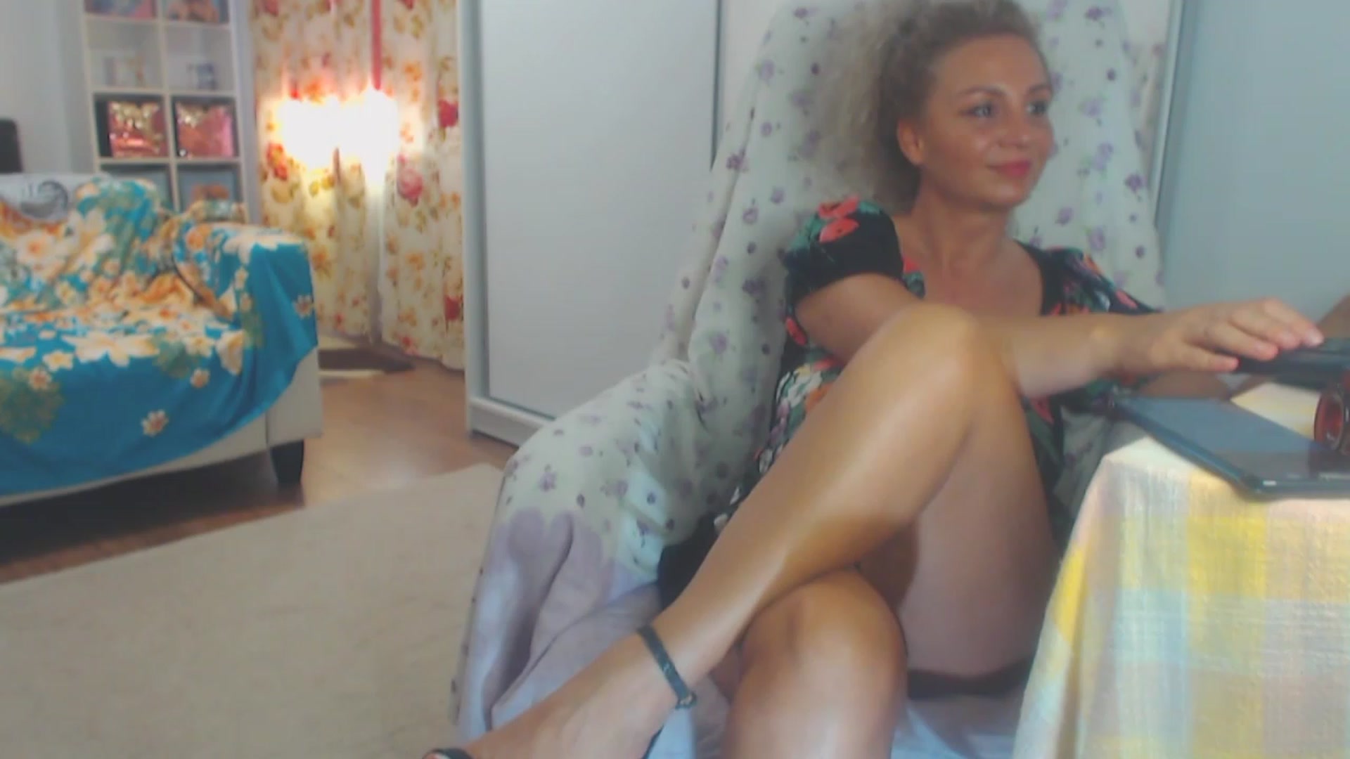 Gallery image thumbnail from Merlyn4u's myfreecams stream on, 05/21/2023, 13:38 image 17 of 20
