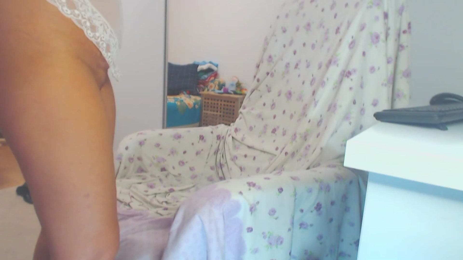 Gallery image thumbnail from Merlyn4u's myfreecams stream on, 05/30/2023, 14:29 image 19 of 20
